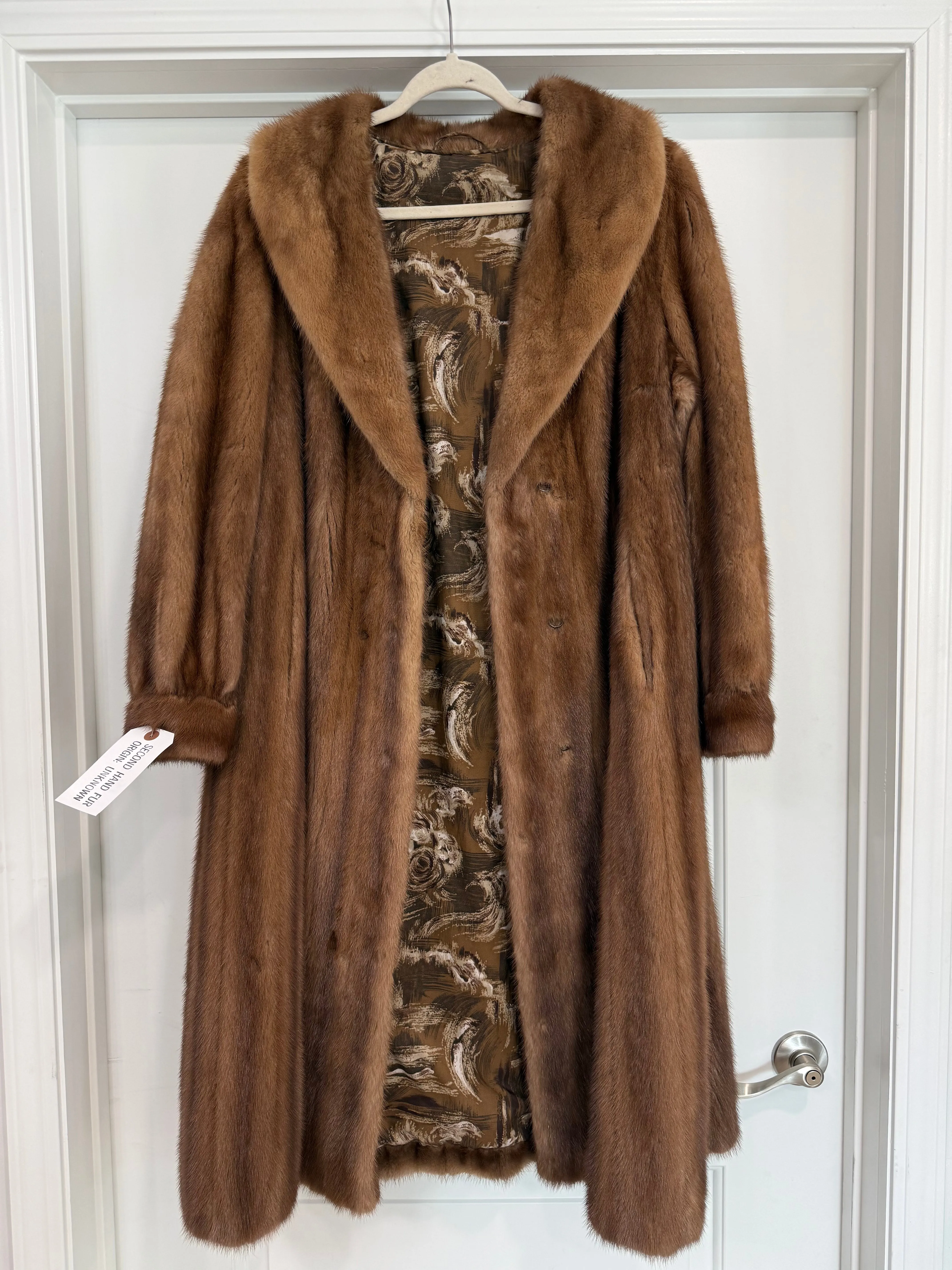 #110 Vintage Demi Buff Mink Coat Size Medium sold by Glitzy Bella product image thumbnail 3