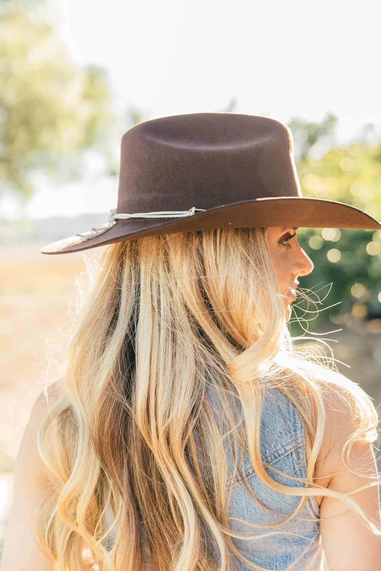 NEW!! Gold-Toned Beaded Hat Band sold by Glitzy Bella product image thumbnail 5