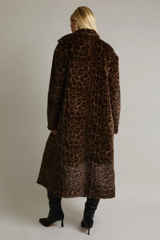 NEW!! "Luxe Muse" Cheetah Faux Fur Coat sold by Glitzy Bella product image thumbnail 5