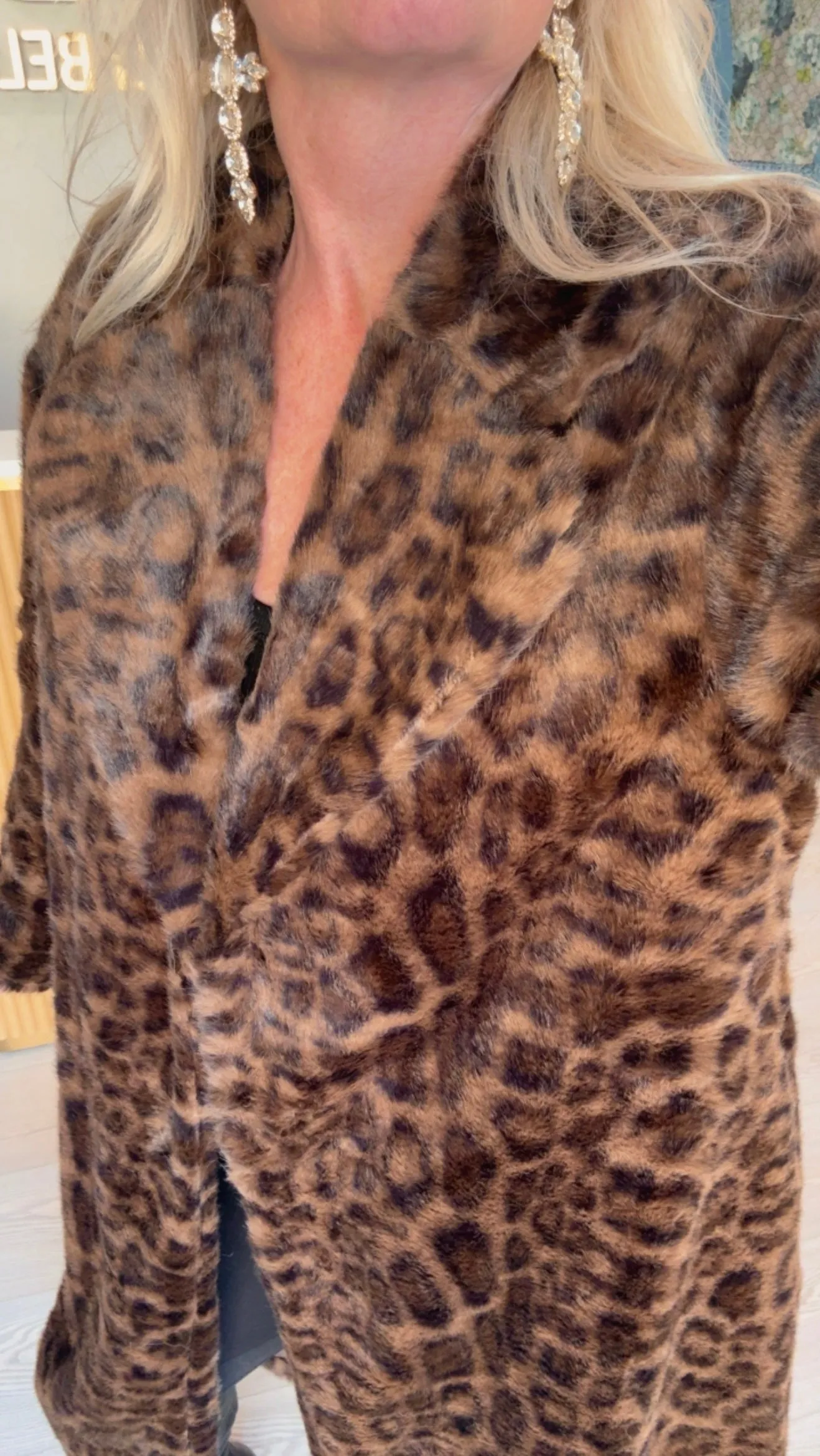 NEW!! "Luxe Muse" Cheetah Faux Fur Coat sold by Glitzy Bella product image thumbnail 4