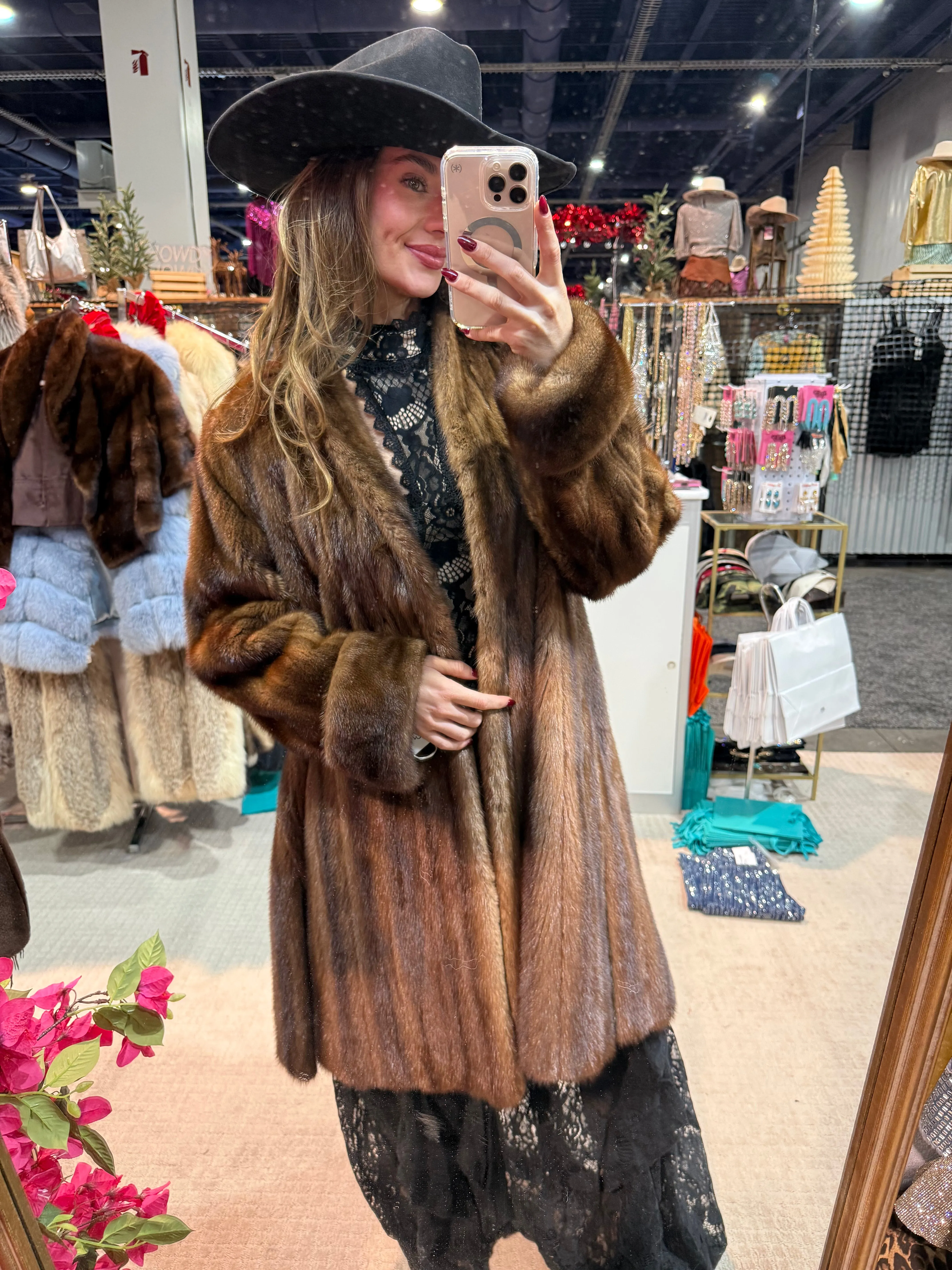 #S13 Vintage Brown Mink 7/8 Coat - Size Medium/Large sold by Glitzy Bella product image thumbnail 4