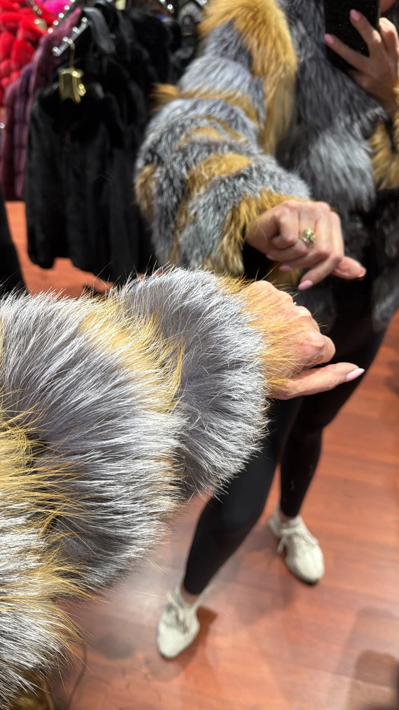 #GB27 Vintage Dyed Fox Jacket Size Medium sold by Glitzy Bella product image thumbnail 4