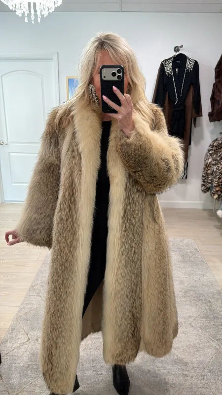 #GB44 Vintage Coyote Fur Full Length Coat Size Medium sold by Glitzy Bella
