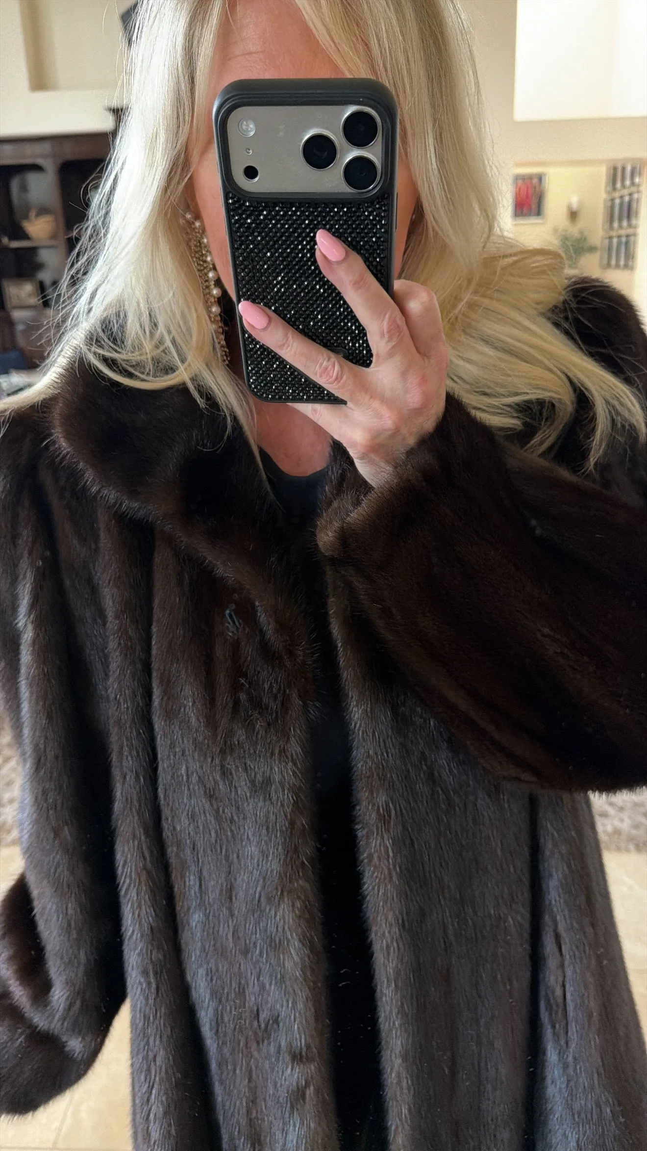 #GB51 Vintage Mahogany Mink Fur Coat sold by Glitzy Bella product image thumbnail 4