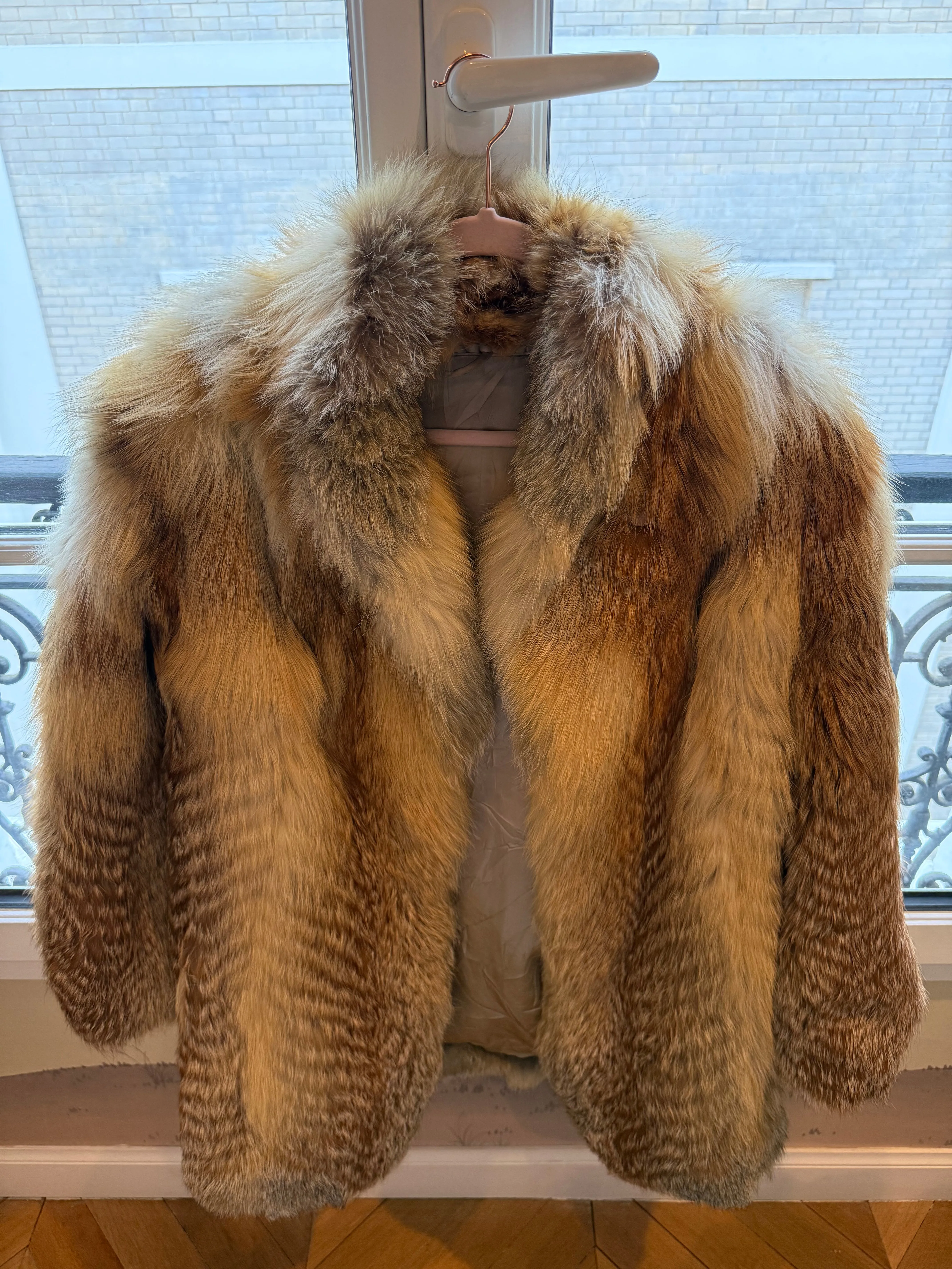 #GB70 Vintage Red Fox Stroller Size Medium sold by Glitzy Bella product image thumbnail 4