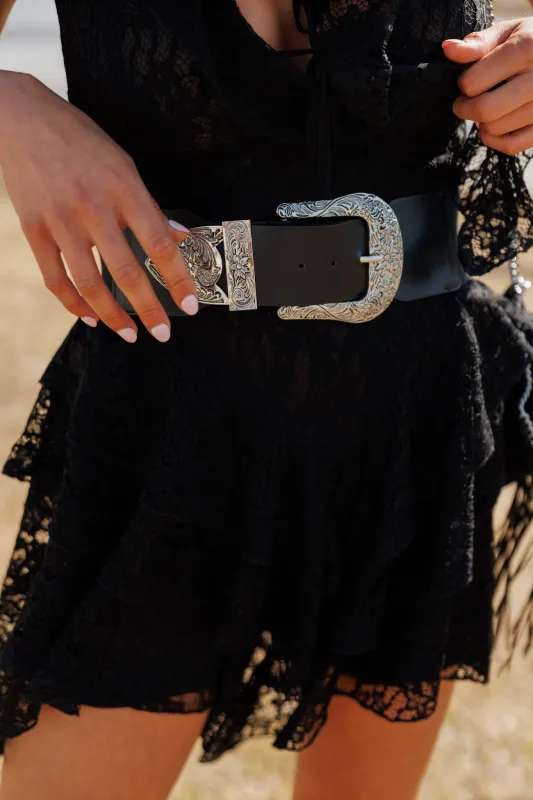 NEW!! "The Westgate" Western Stretch Belt in Silver made by Glitzy Bella