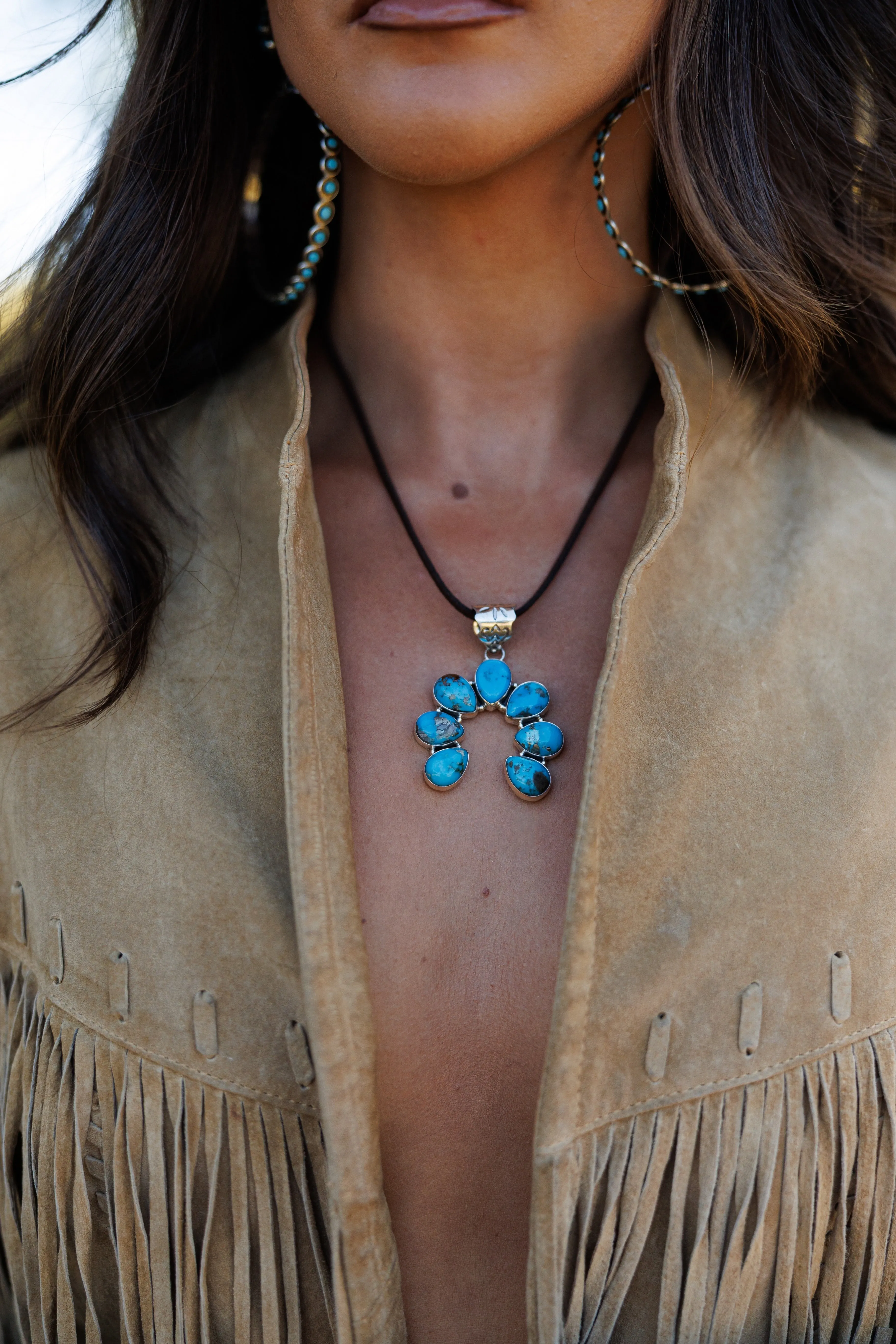 The “Mesa" Kingman Turquoise Pendant Necklace sold by Glitzy Bella product image thumbnail 2