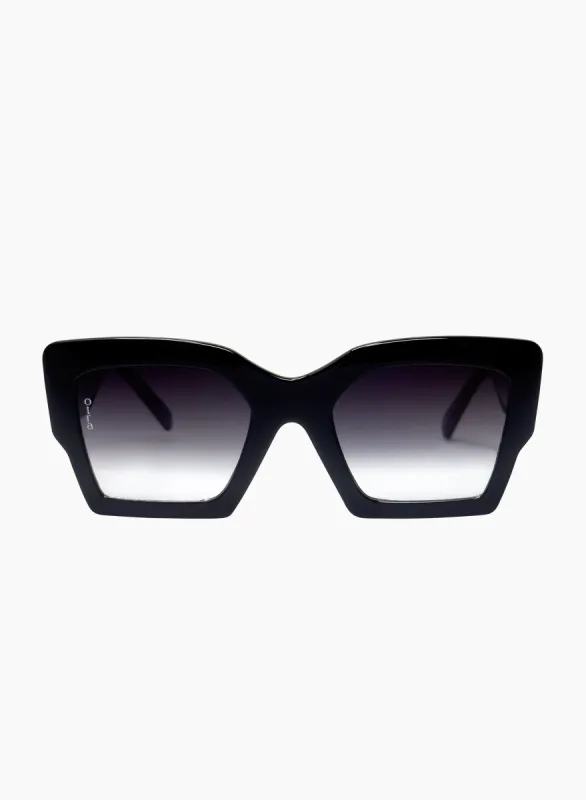 Pipa - Black sold by Otra Eyewear