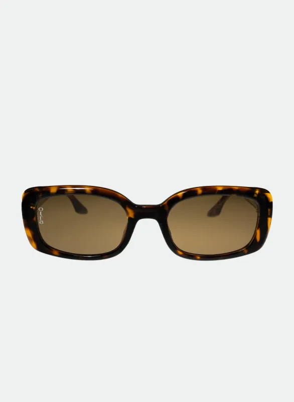 Daisy sold by Otra Eyewear