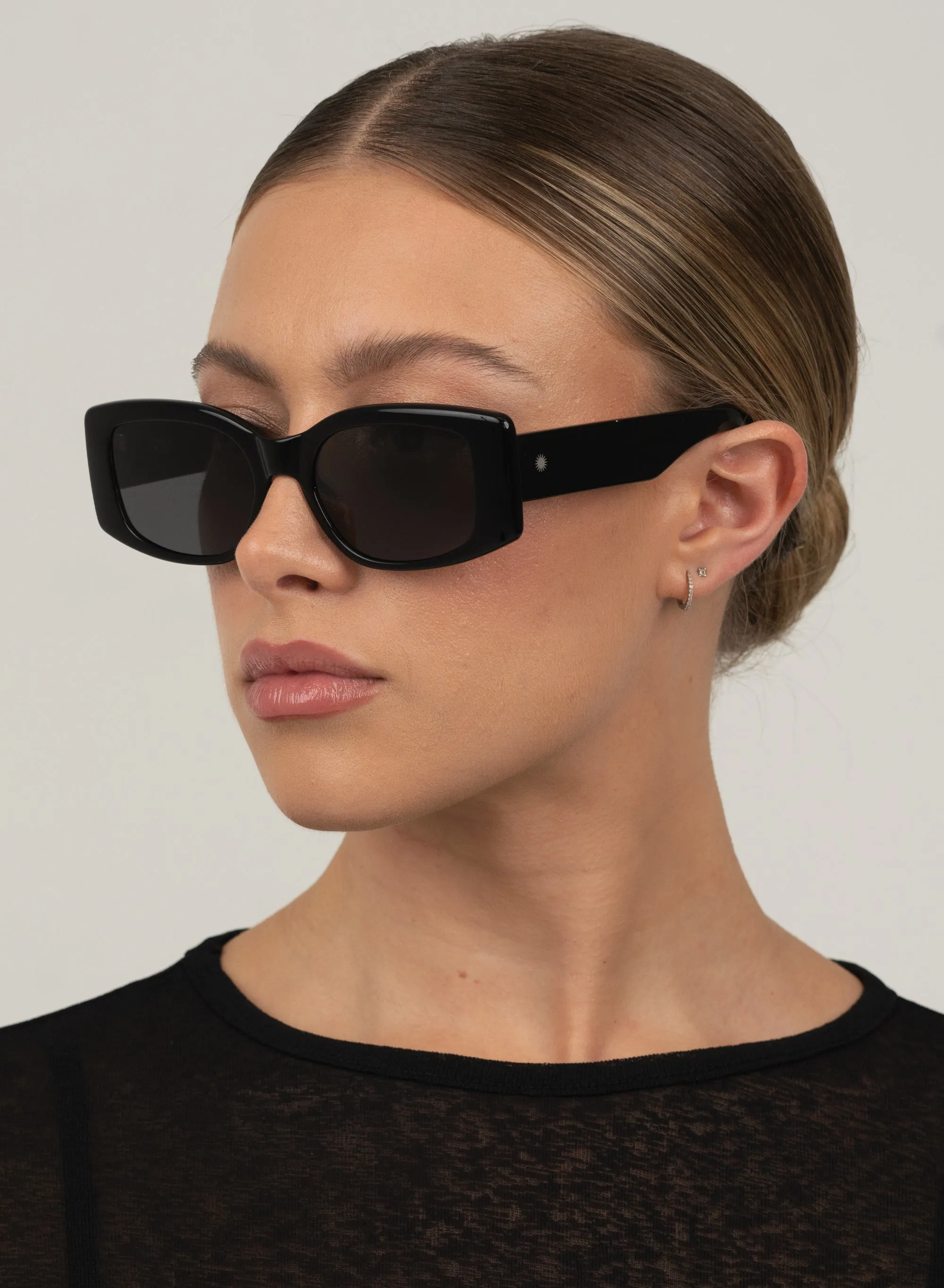 Laia Black sold by Otra Eyewear product image thumbnail 5
