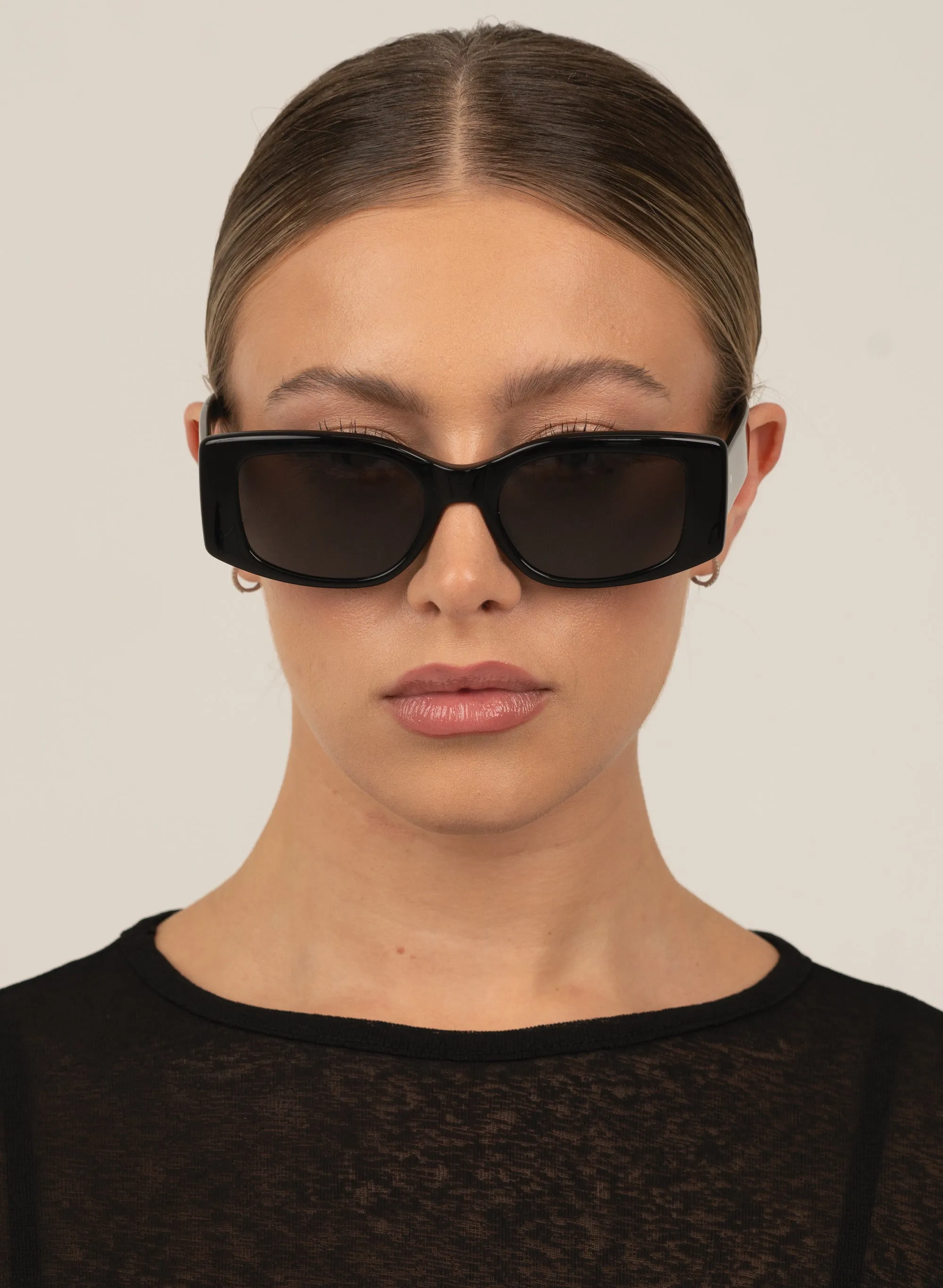 Laia Black sold by Otra Eyewear product image thumbnail 3
