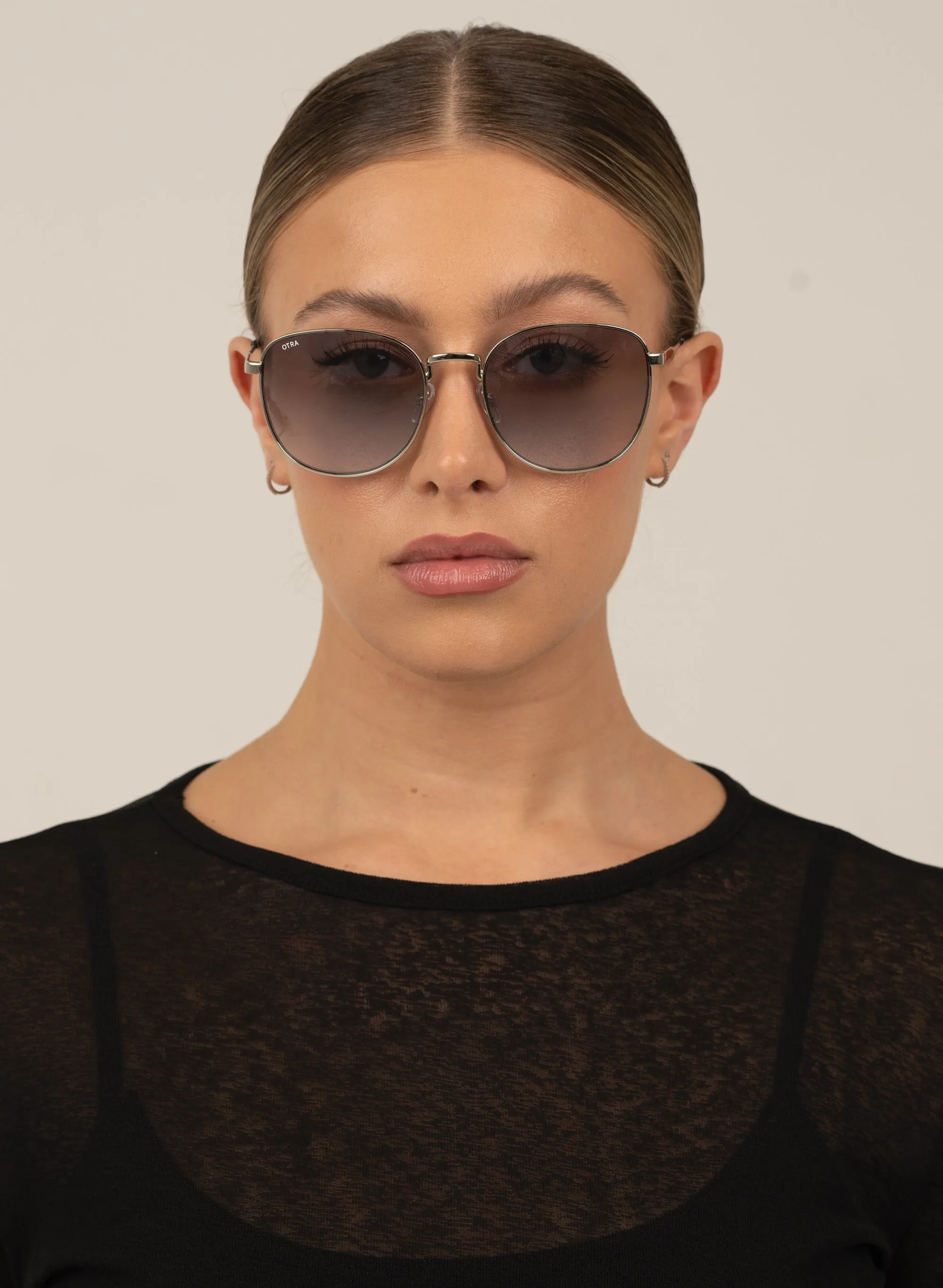 Daphne - Silver sold by Otra Eyewear product image thumbnail 4