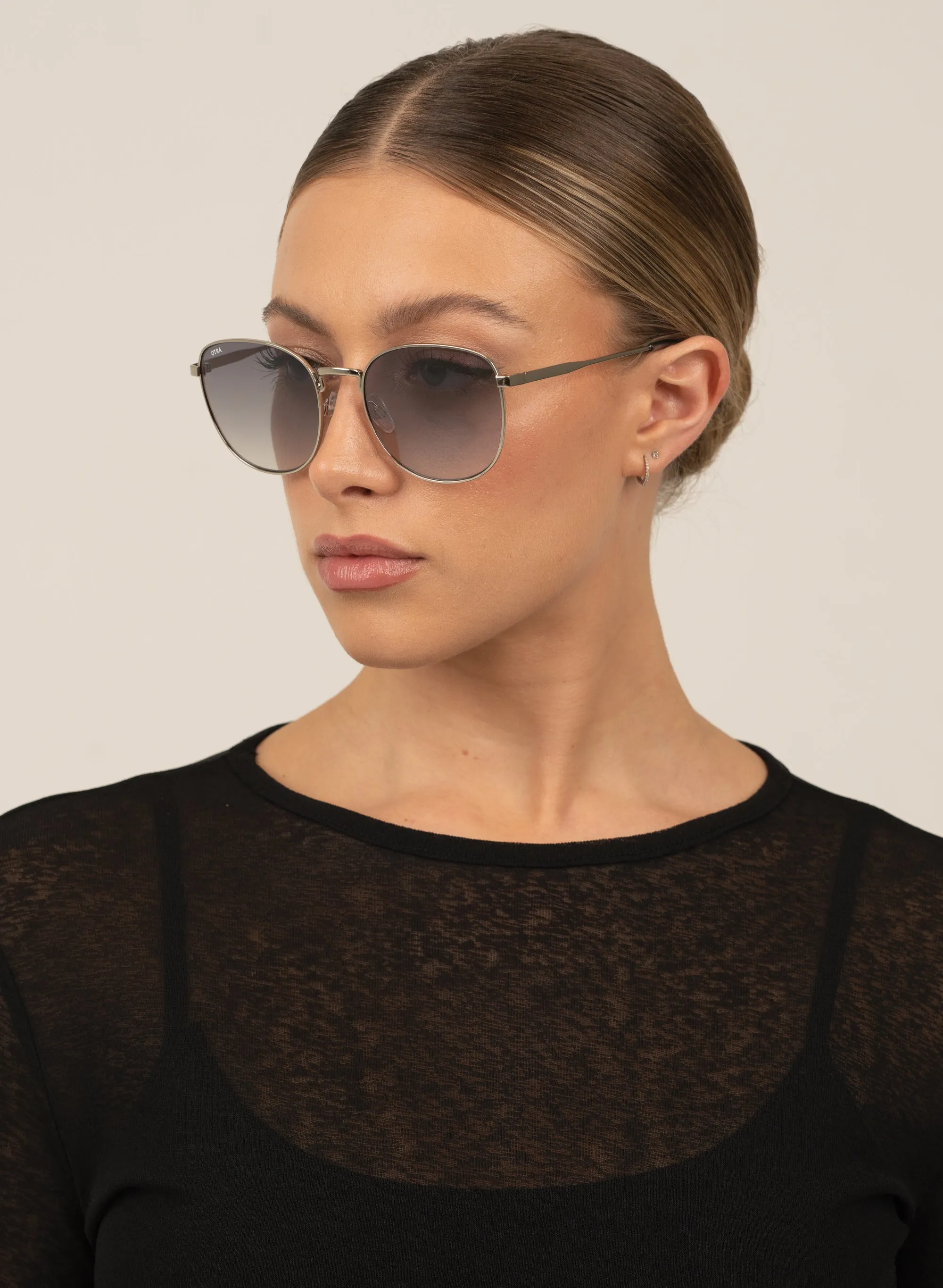 Daphne - Silver sold by Otra Eyewear product image thumbnail 5