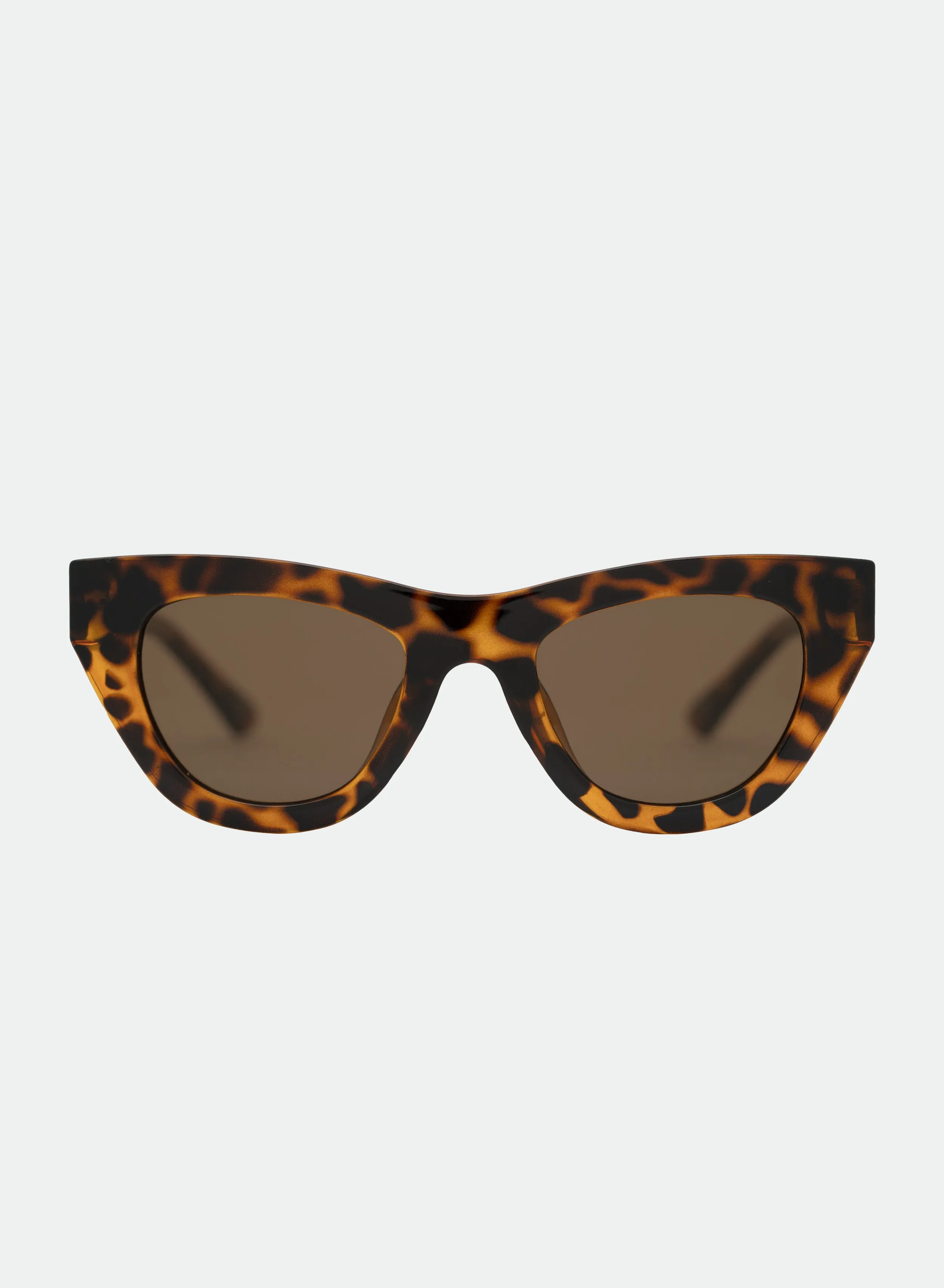 Kinni - Tortoiseshell sold by Otra Eyewear