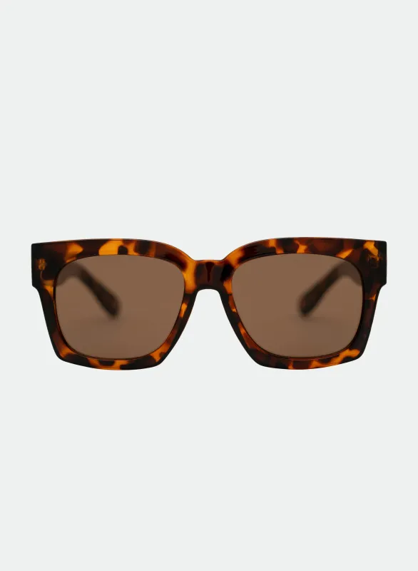 Alba - Tortoiseshell sold by Otra Eyewear