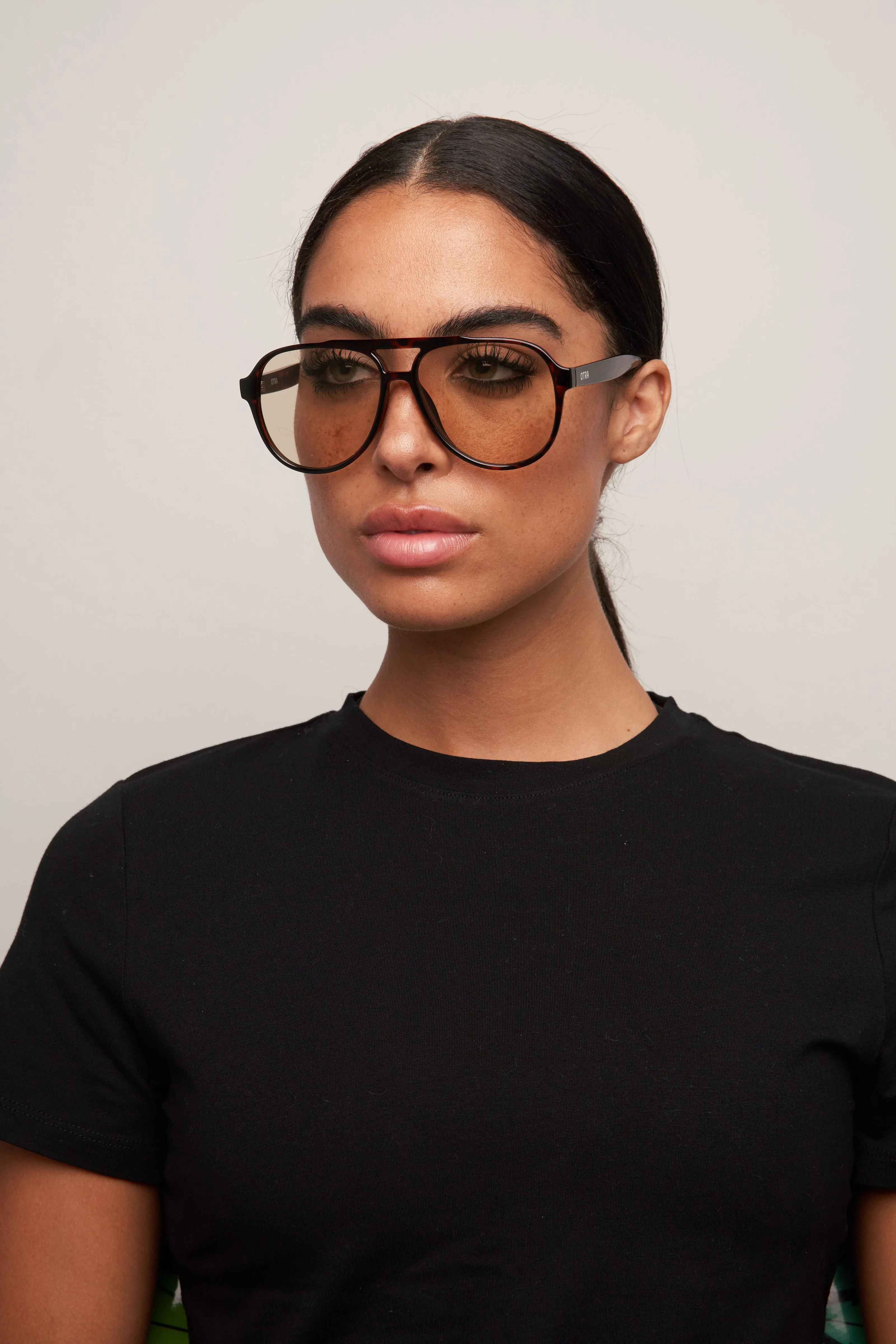Stevie - Tortoiseshell / Brown sold by Otra Eyewear product image thumbnail 4