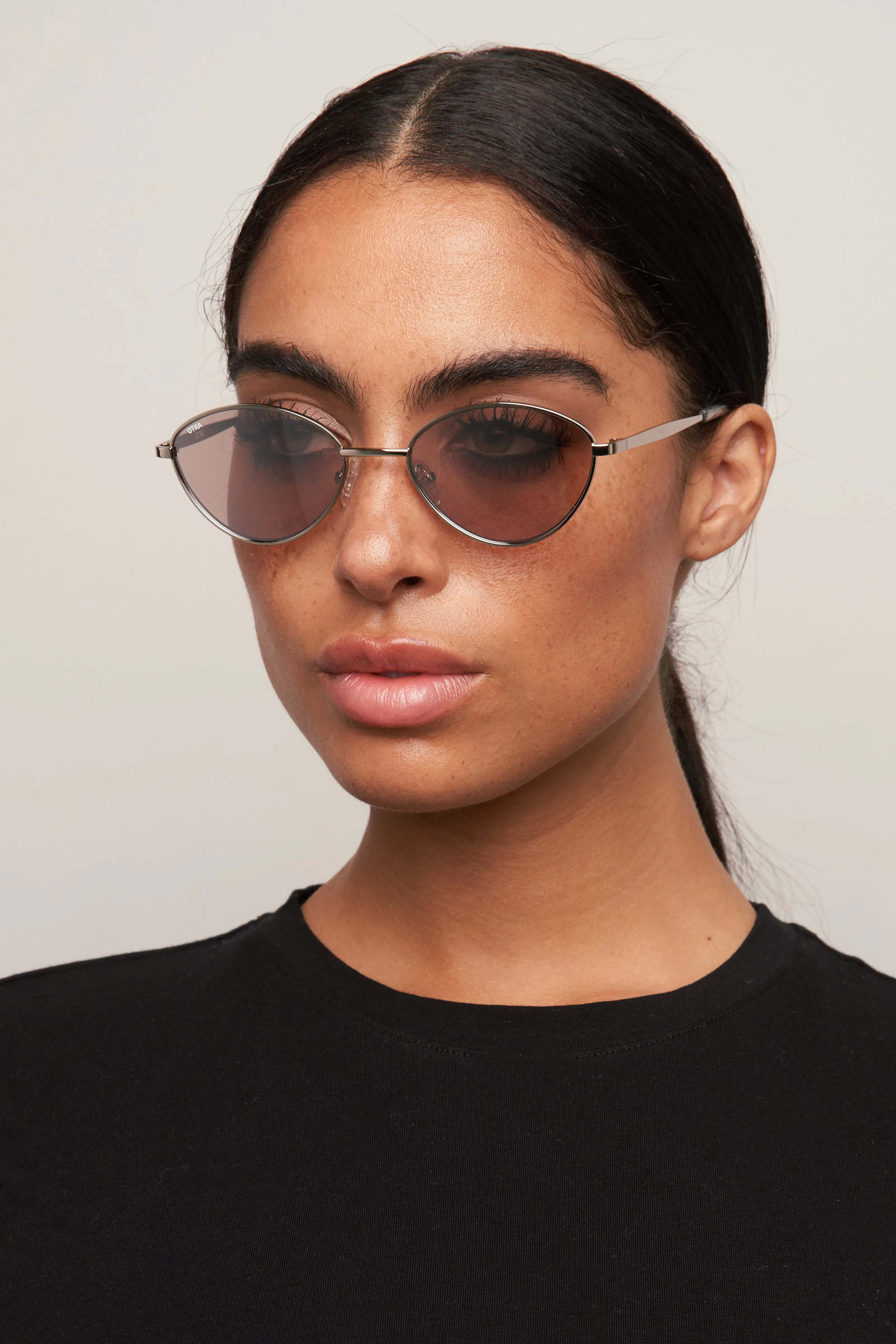 Deja - Silver/ Rose sold by Otra Eyewear product image thumbnail 4