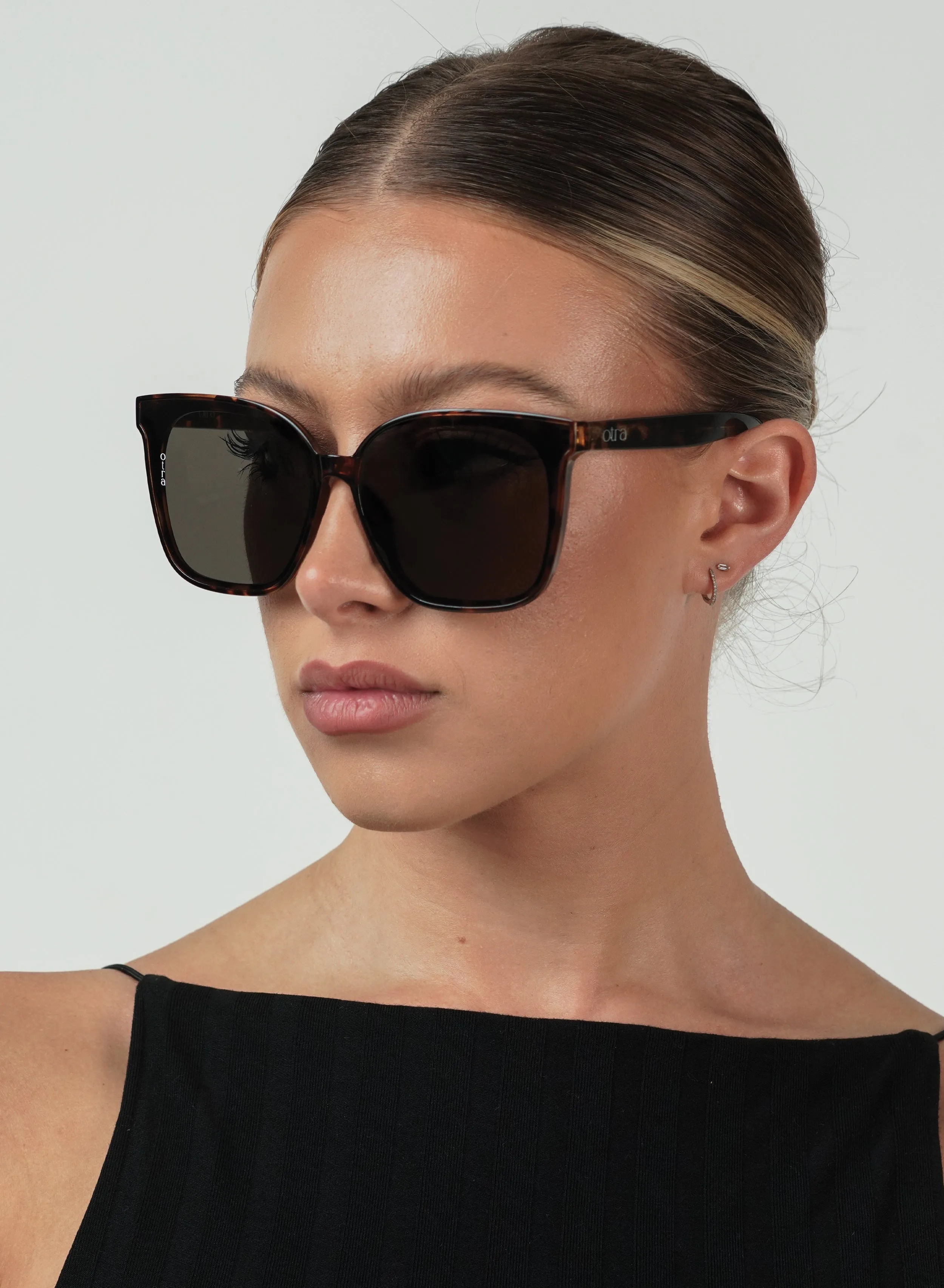 Betty - Tortoiseshell sold by Otra Eyewear product image thumbnail 2