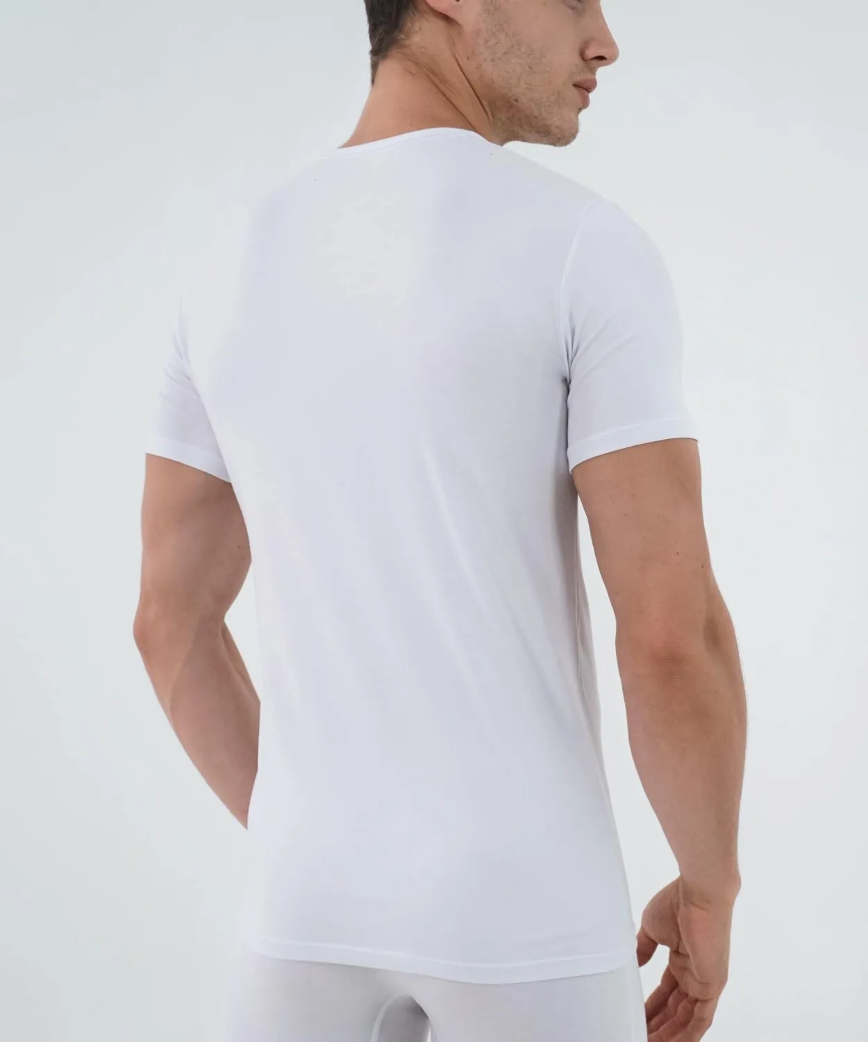 T-Shirt Crew Neck - Essentials sold by Rounderbum product image thumbnail 2