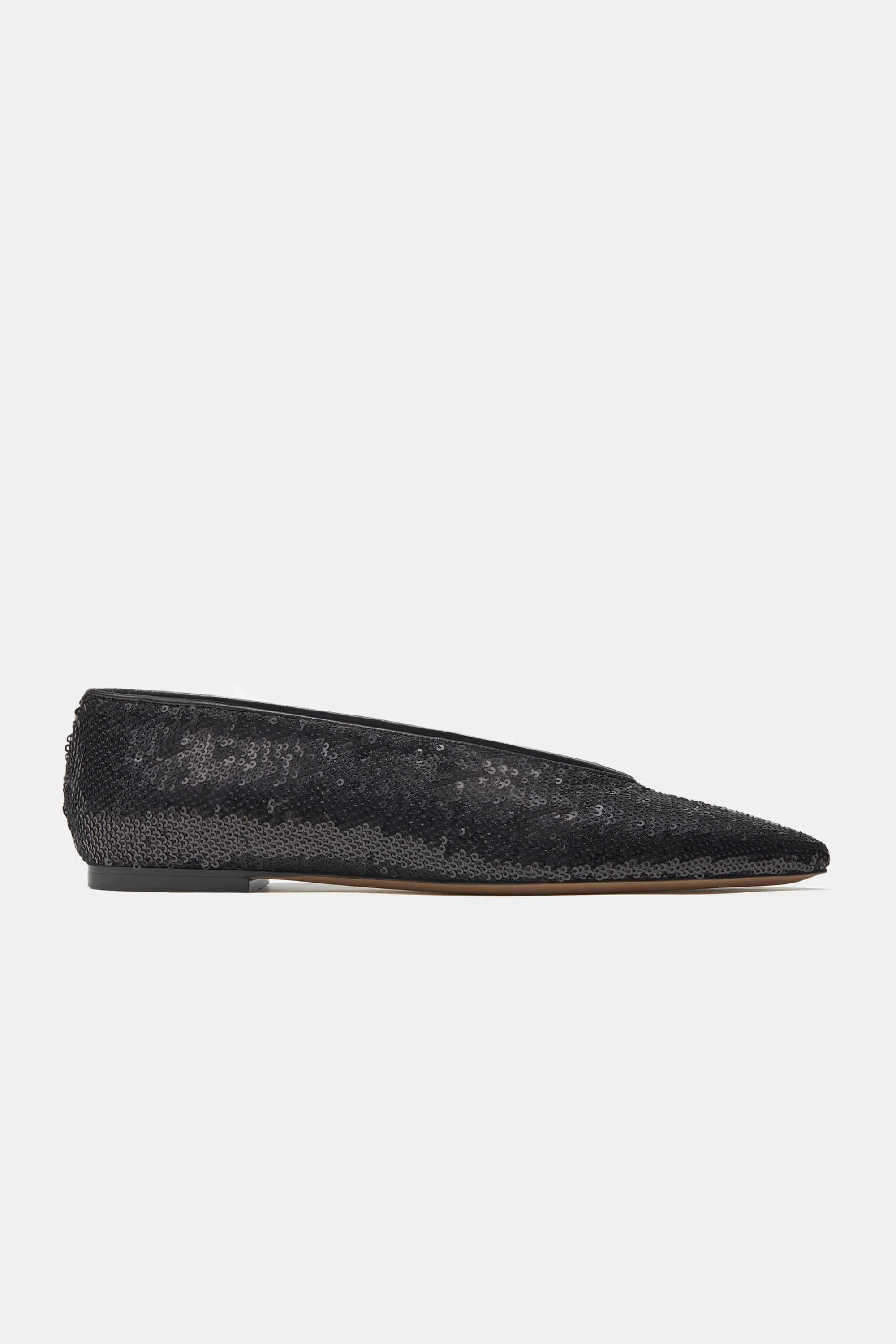 Pointy V-Flat in Black Matte Palettes — ARCHIVE SAMPLE; FINAL SALE sold by Emme Parsons