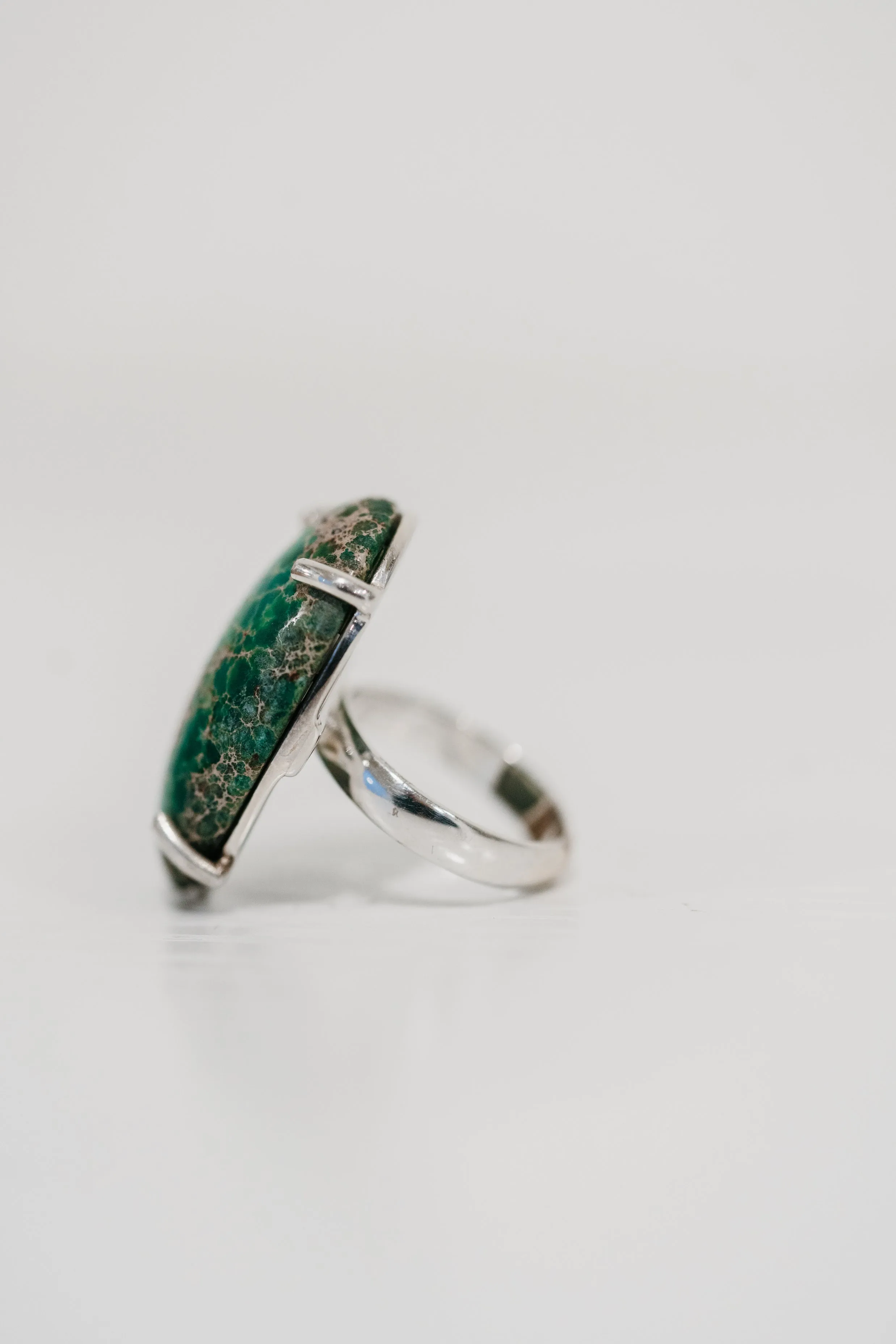 Niccola Ring | Green Varasite sold by Goldie Lew product image thumbnail 4