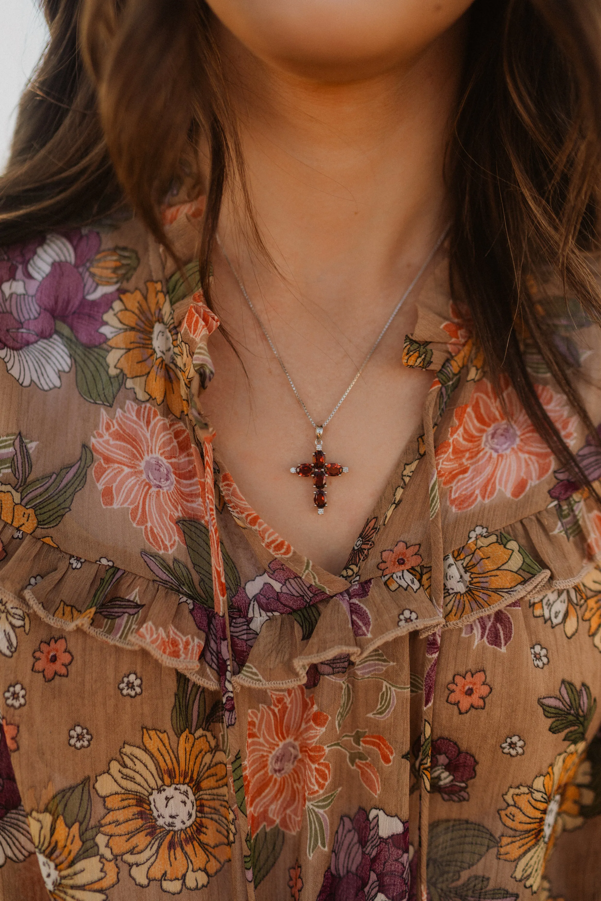 Vanzen Cross Necklace sold by Goldie Lew product image thumbnail 3