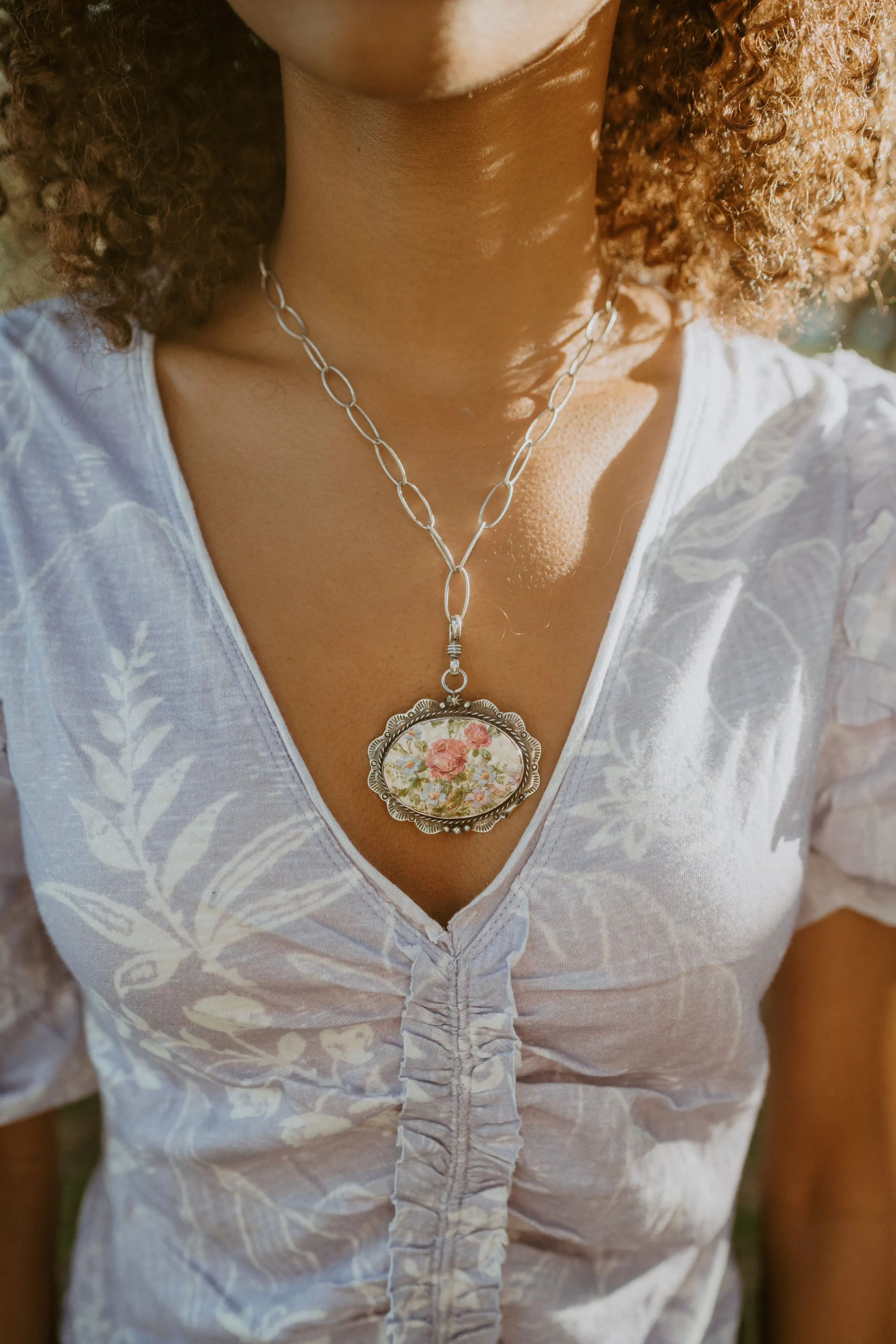 Old Time Floral Necklace sold by Goldie Lew product image thumbnail 4