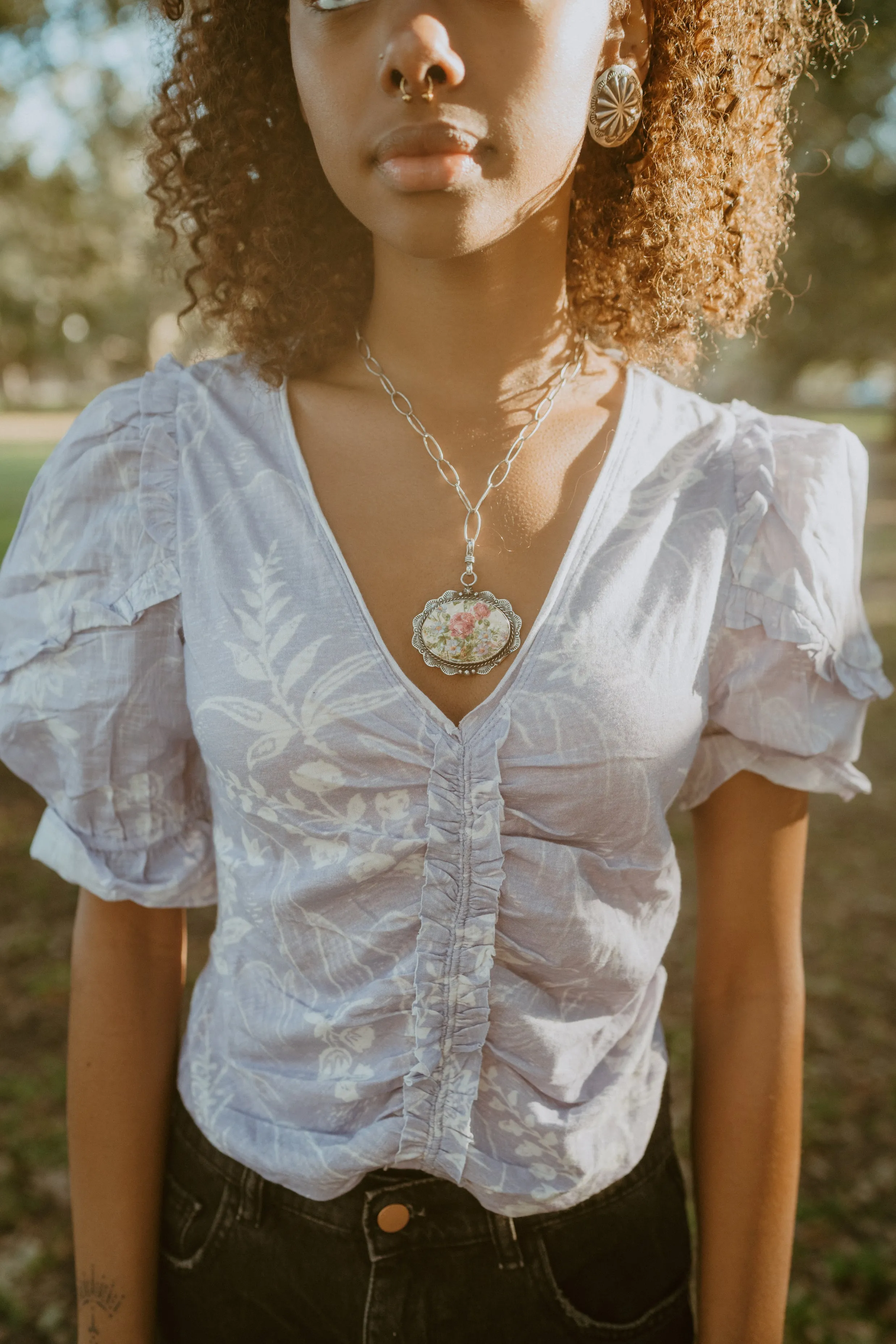 Old Time Floral Necklace sold by Goldie Lew product image thumbnail 3