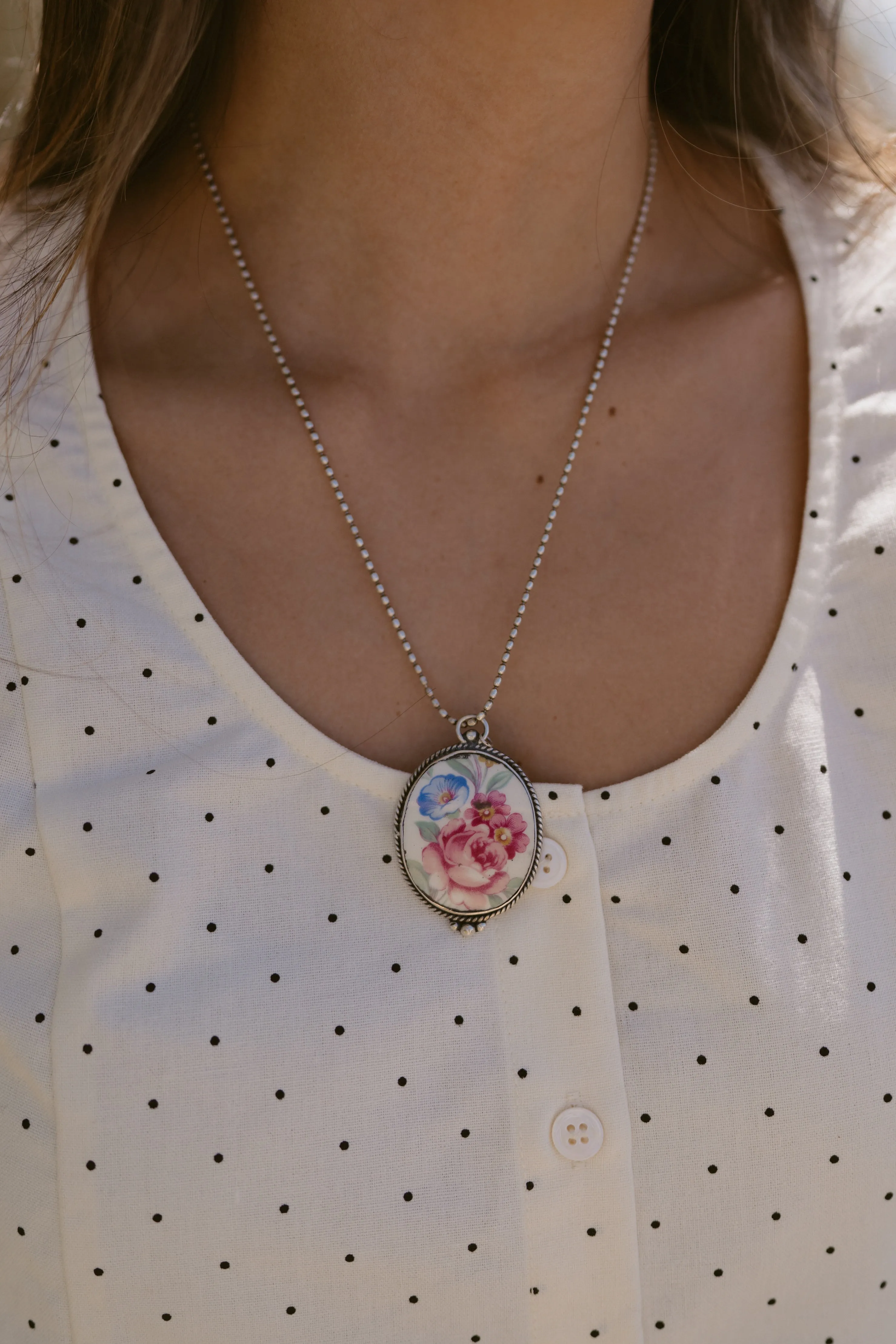 Lantana Necklace sold by Goldie Lew product image thumbnail 3