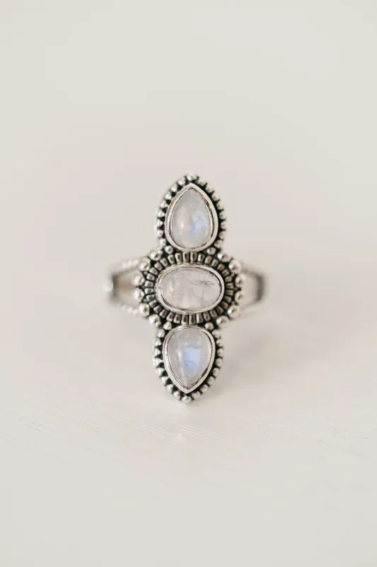 Nanaka Ring | Moonstone made by Goldie Lew