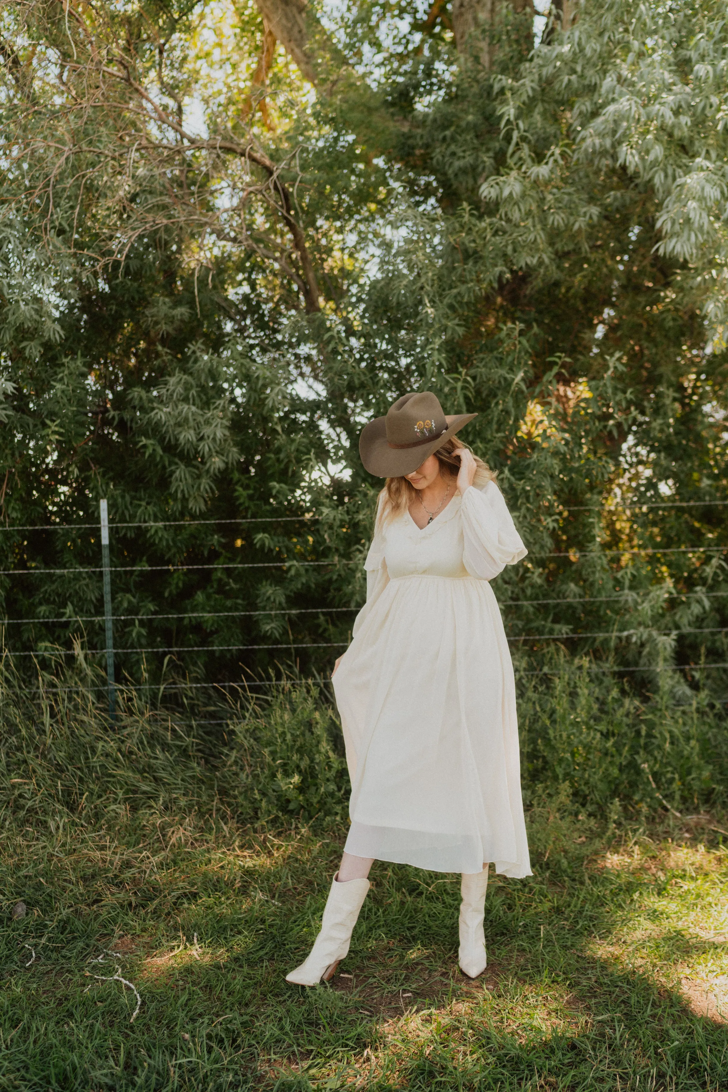 Picking Daisies Hat sold by Goldie Lew product image thumbnail 2