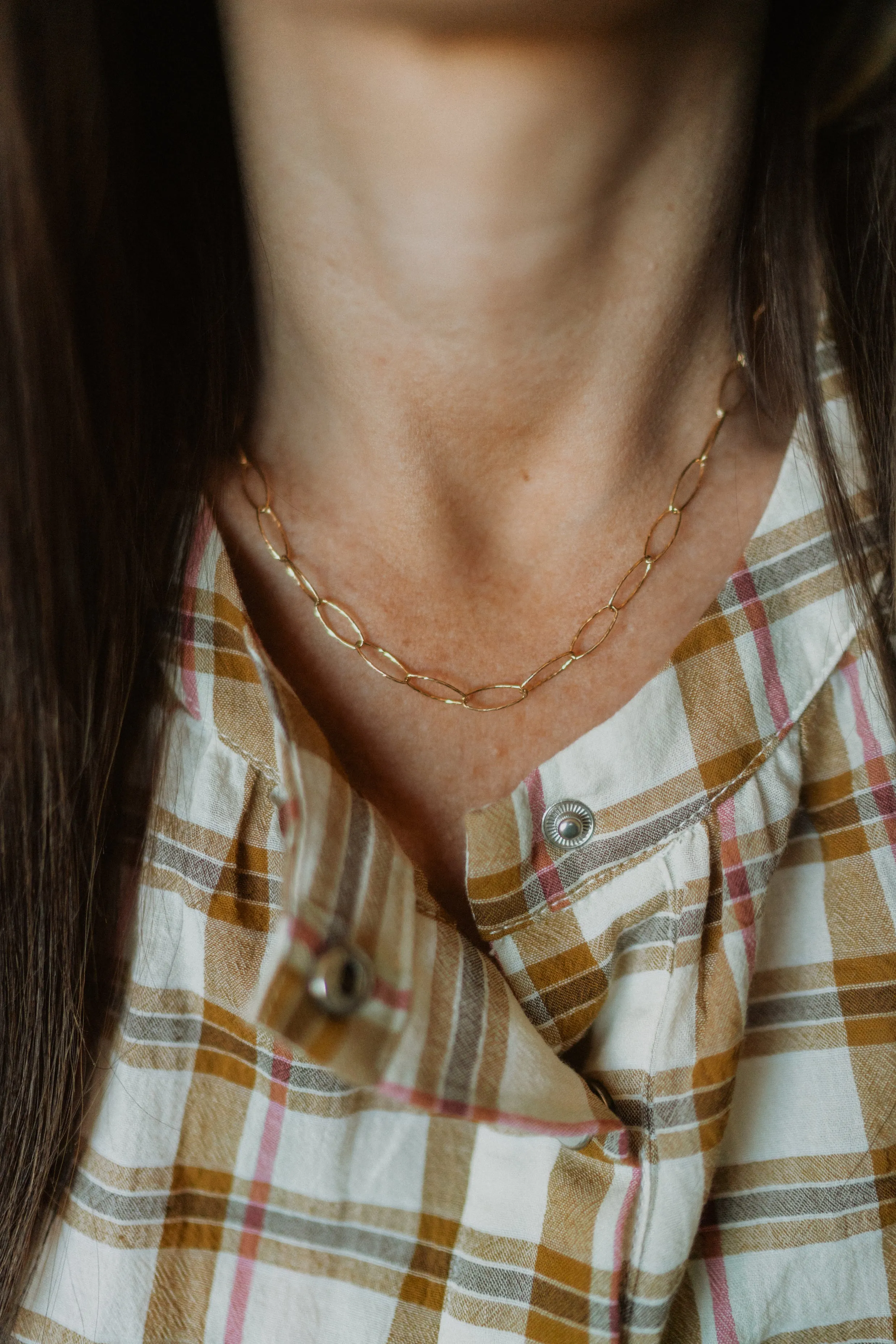 Etched Shelly Necklace | #3 sold by Goldie Lew product image thumbnail 3