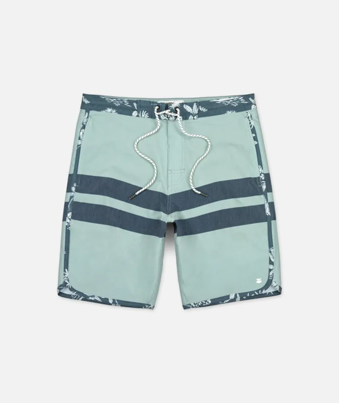 Sandbar Hybrid Boardshort - Fog sold by JETTY