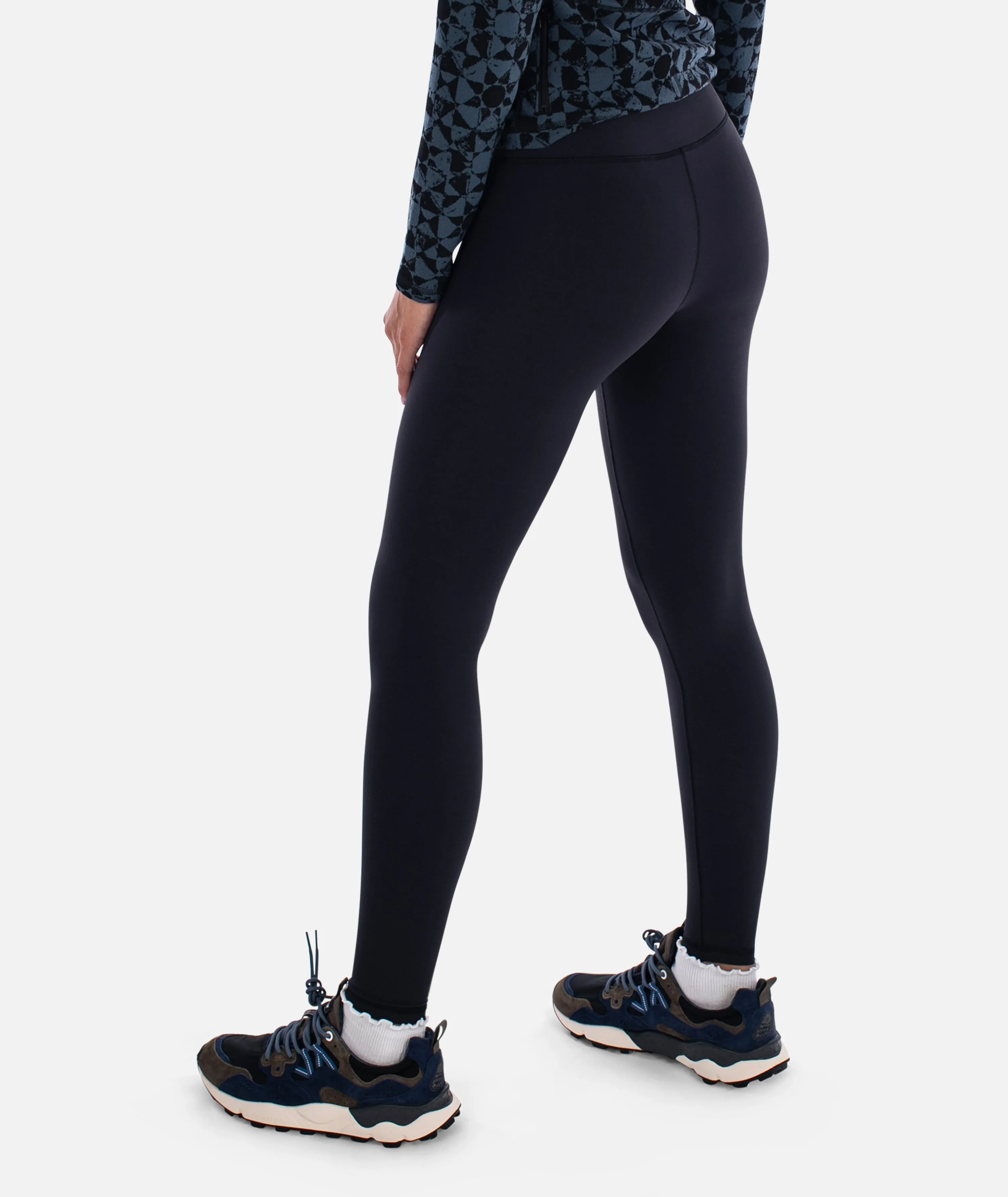 Everest Legging - Black sold by JETTY product image thumbnail 2