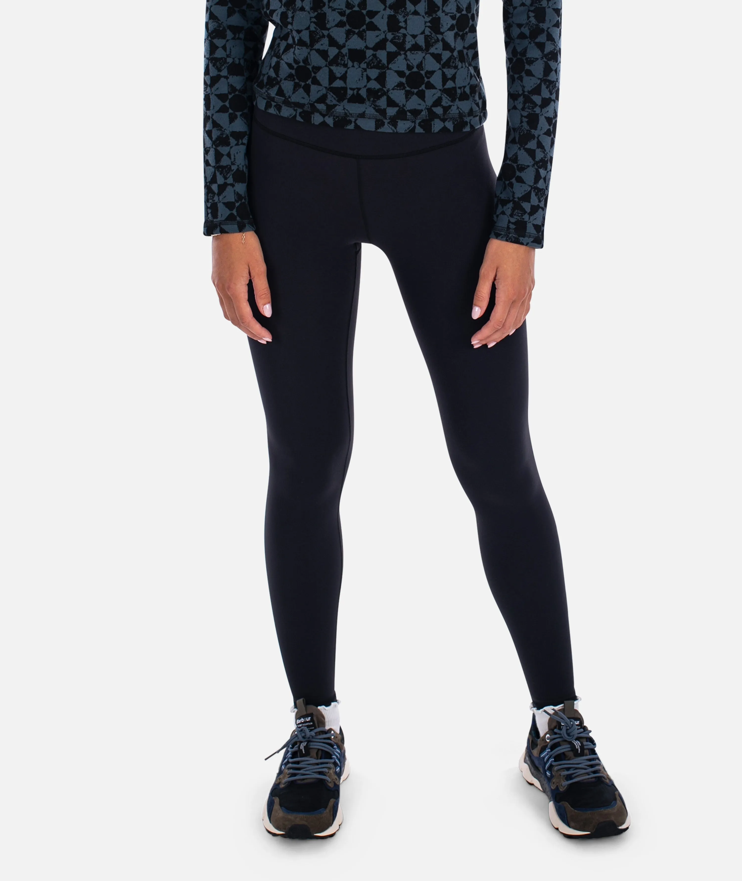 Everest Legging - Black sold by JETTY