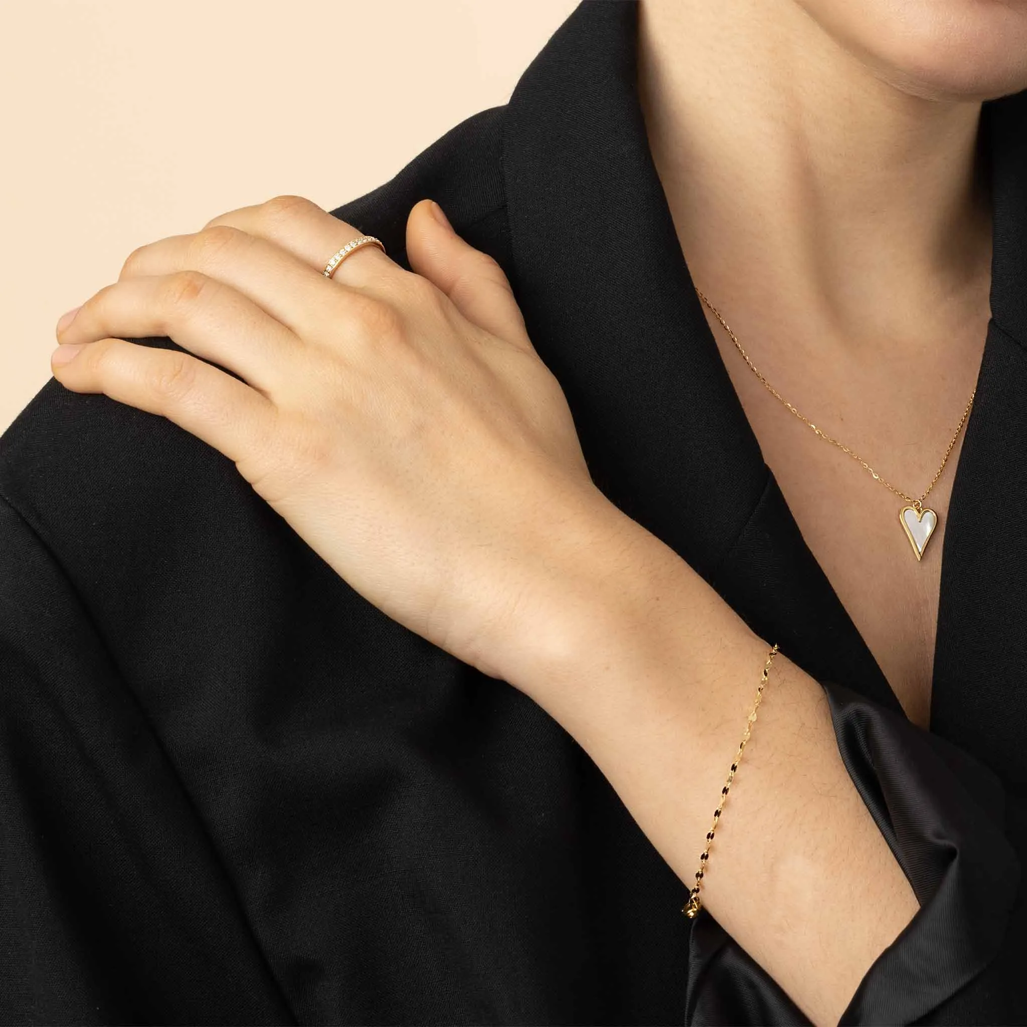 Regal Diamond Band sold by Oradina product image thumbnail 3