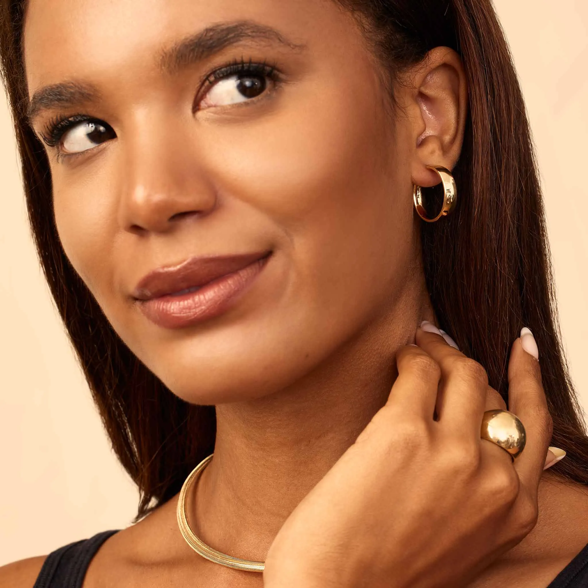 The One Large Hoops sold by Oradina product image thumbnail 3