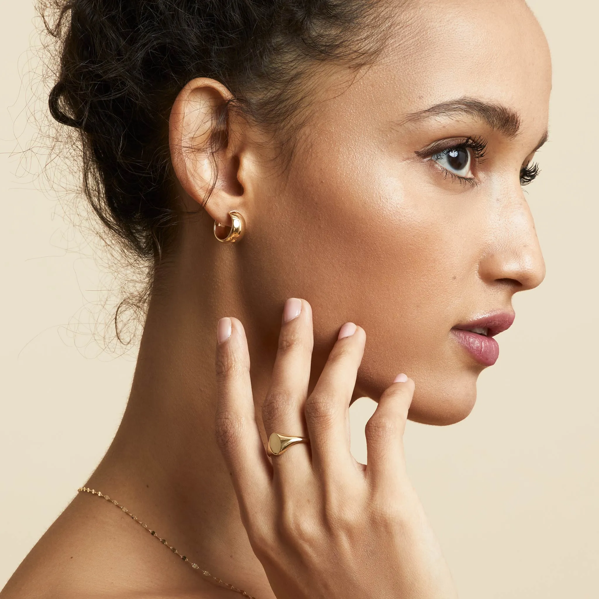 High Society Hoops sold by Oradina product image thumbnail 3