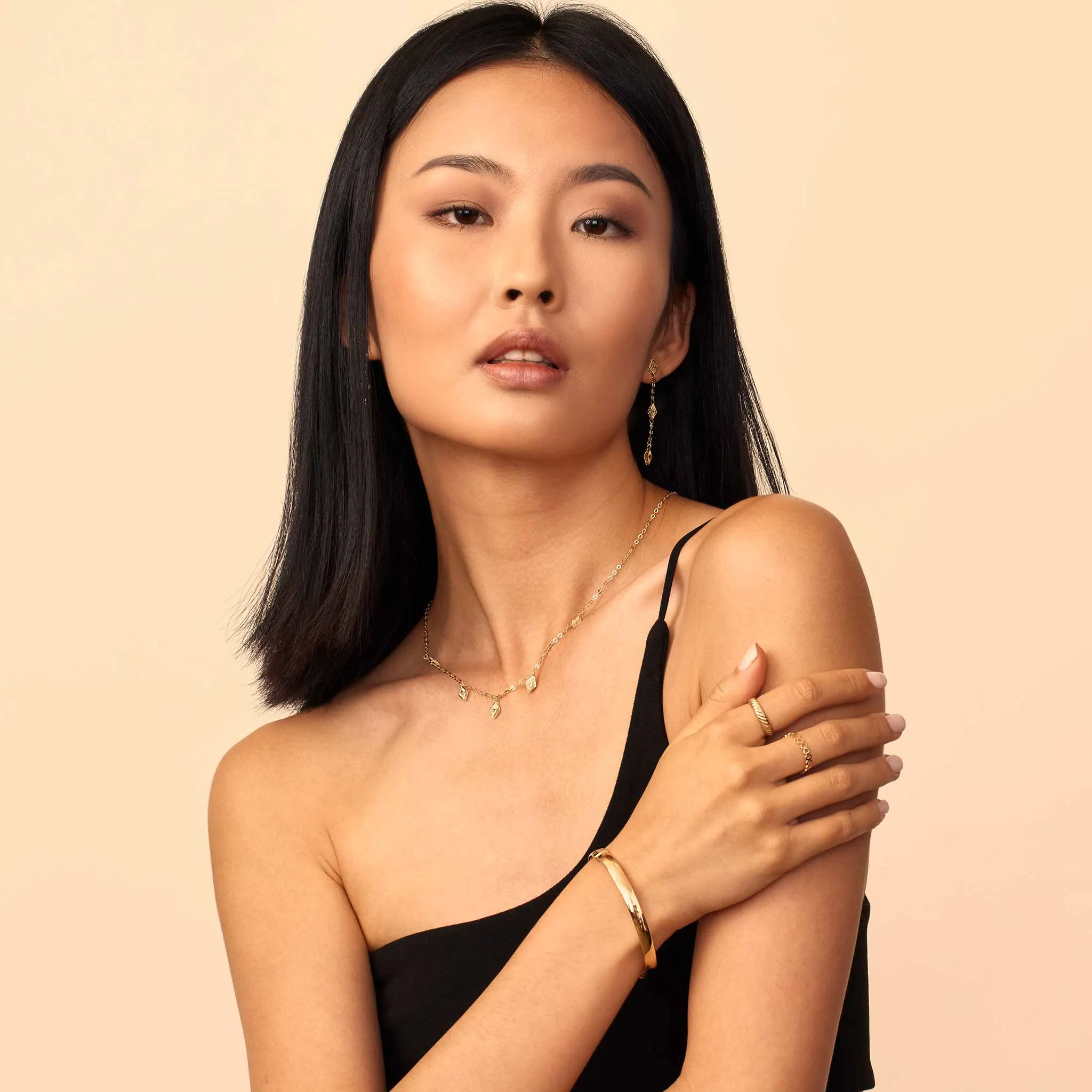 The One Bold Bangle sold by Oradina product image thumbnail 4