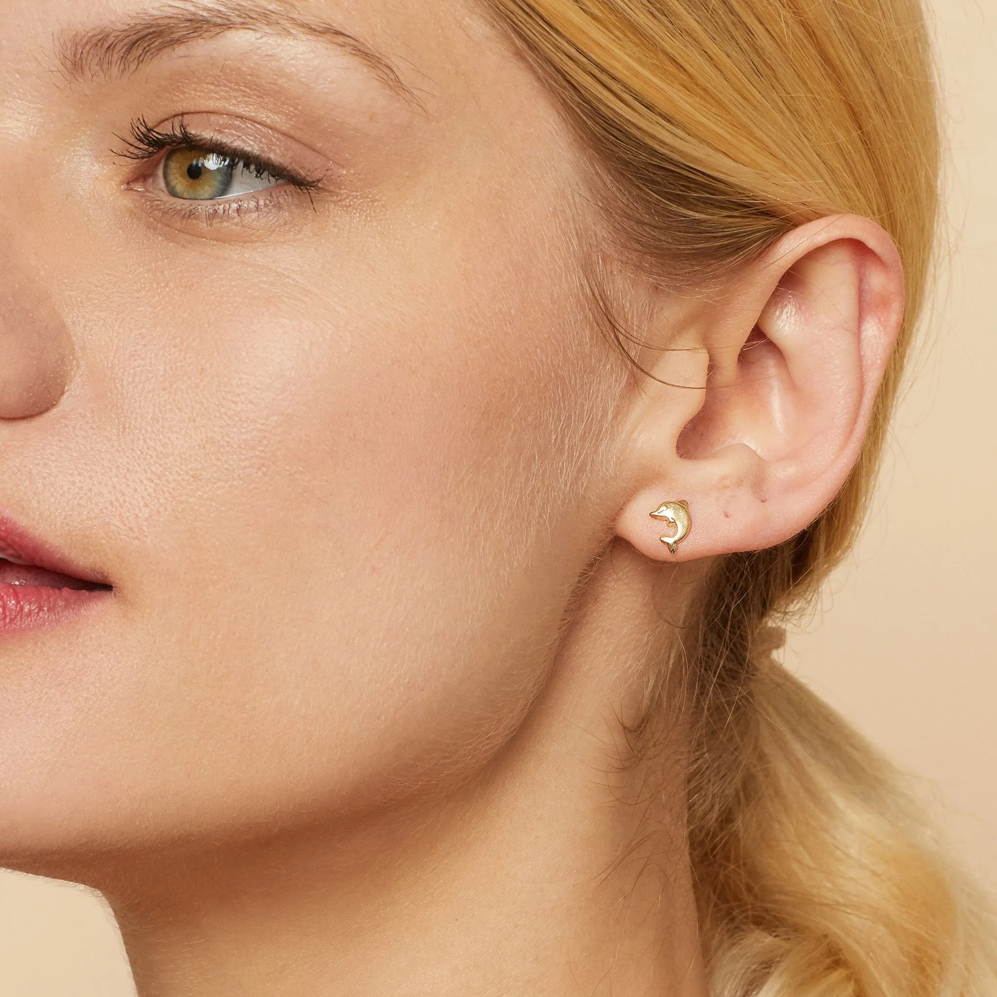 Make a Splash Studs sold by Oradina product image thumbnail 2