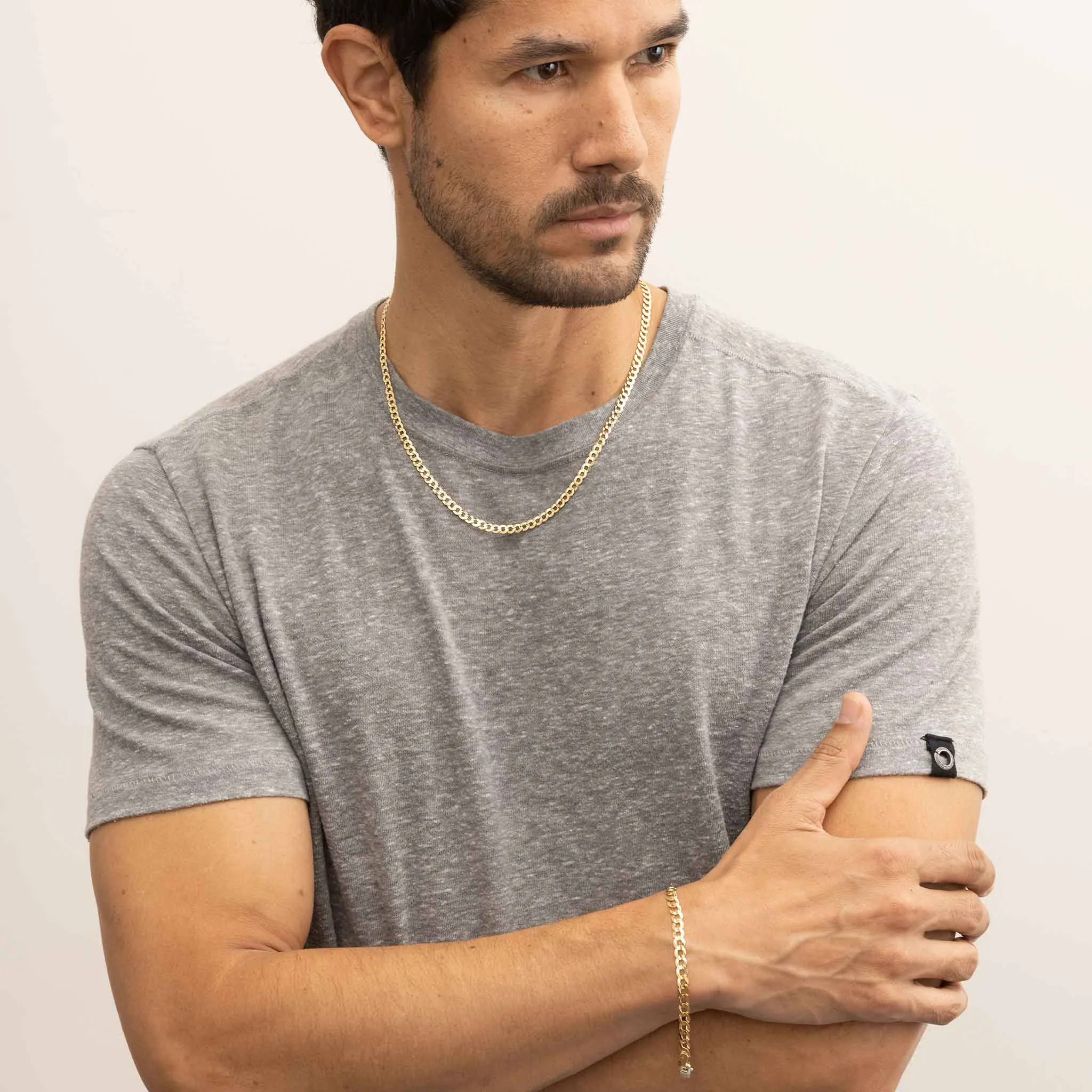 Carmine Curb Bold Chain sold by Oradina product image thumbnail 3