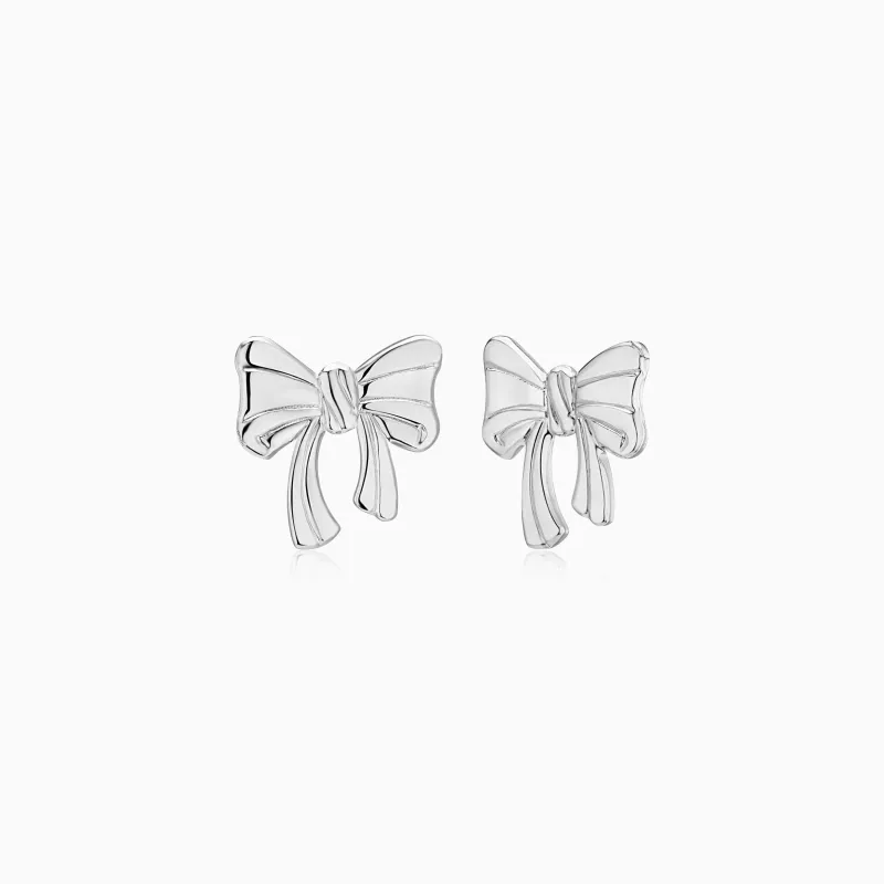 In The Present Studs sold by Oradina