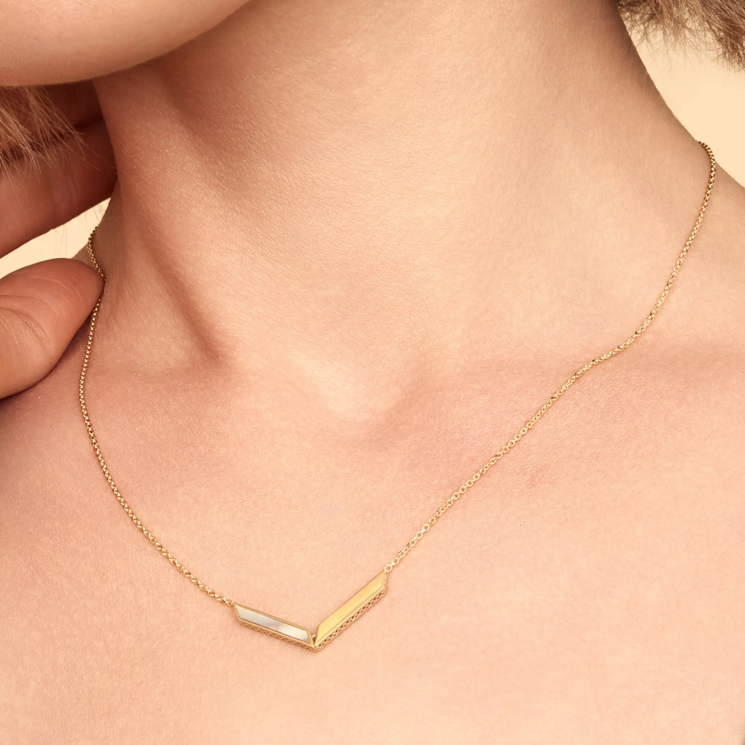 Aurora Pendant Necklace sold by Oradina product image thumbnail 2