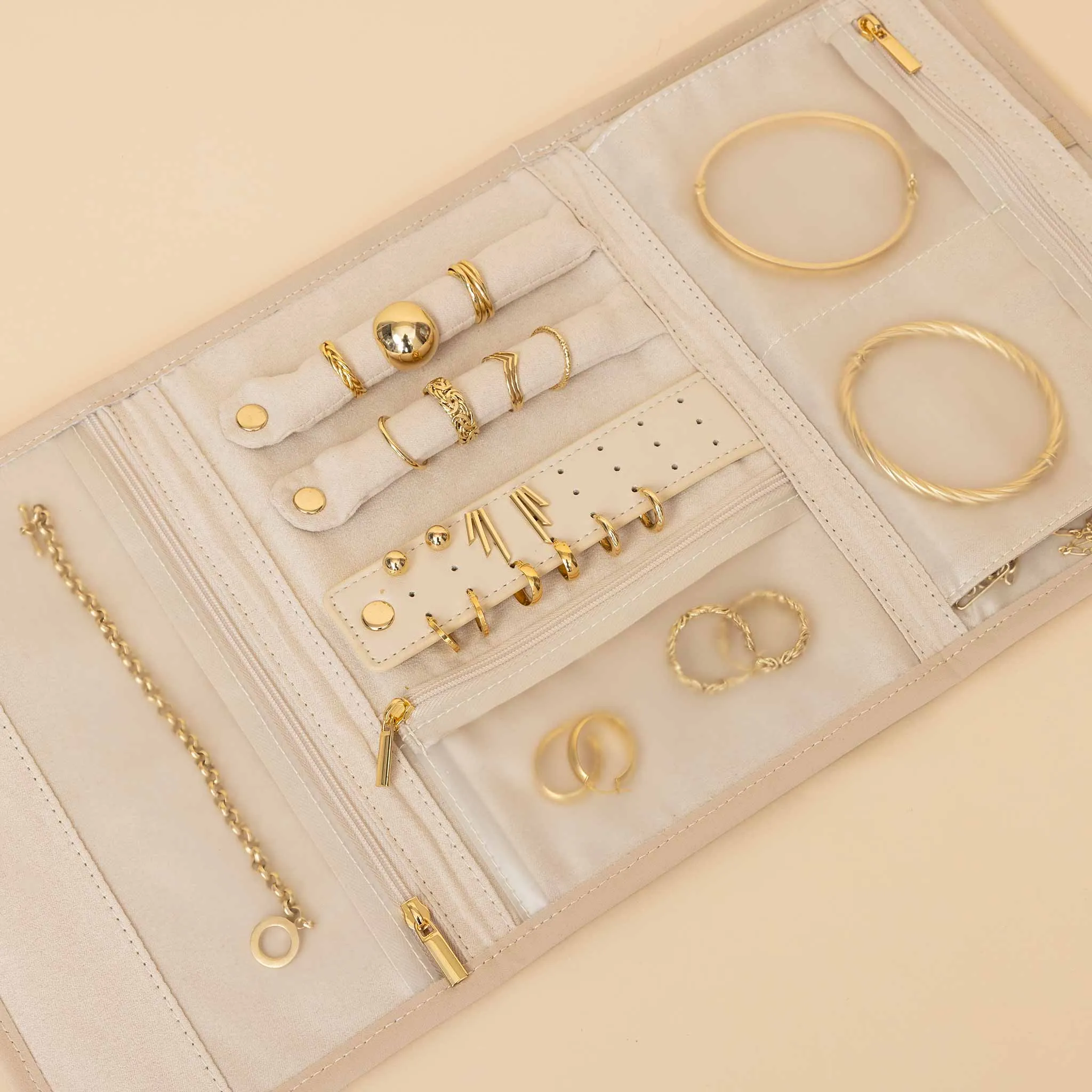 The Ultimate Jewelry Case sold by Oradina product image thumbnail 4