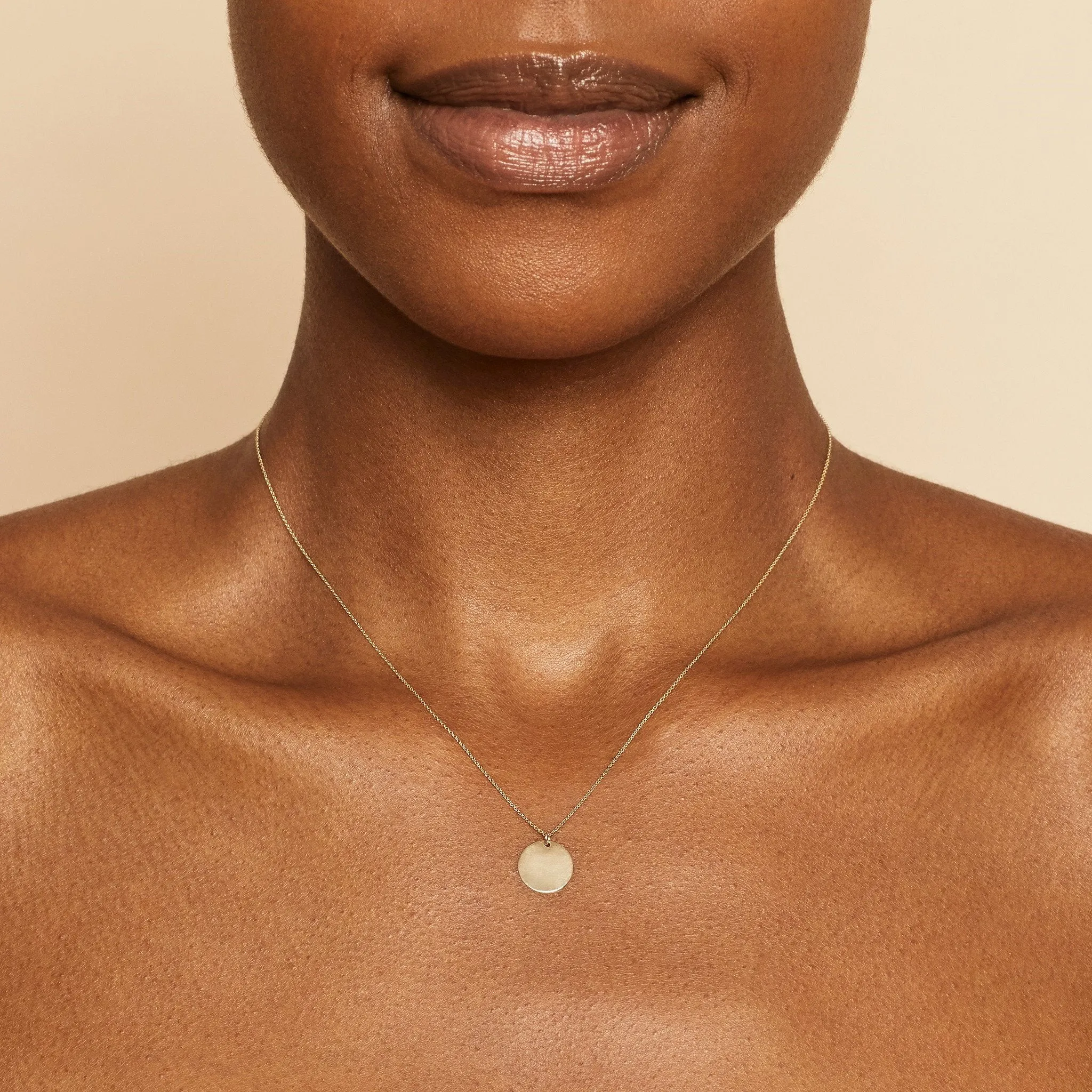 Manhattan Pendant Necklace sold by Oradina product image thumbnail 3