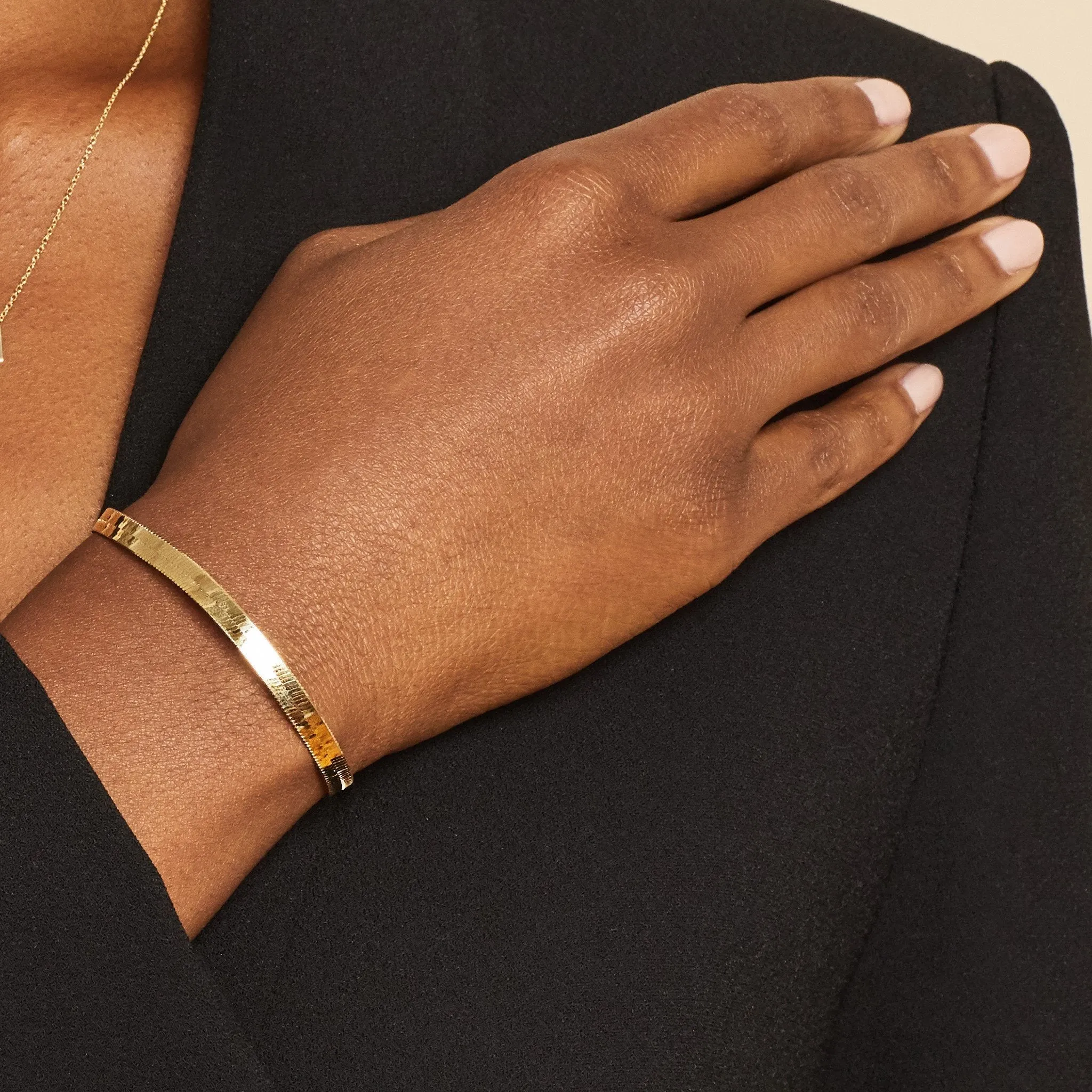 Park Avenue Bold Herringbone Bracelet sold by Oradina product image thumbnail 2