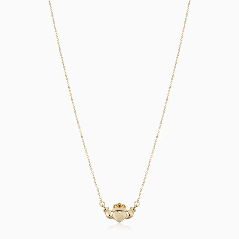 Claddagh Pendant Necklace made by Oradina