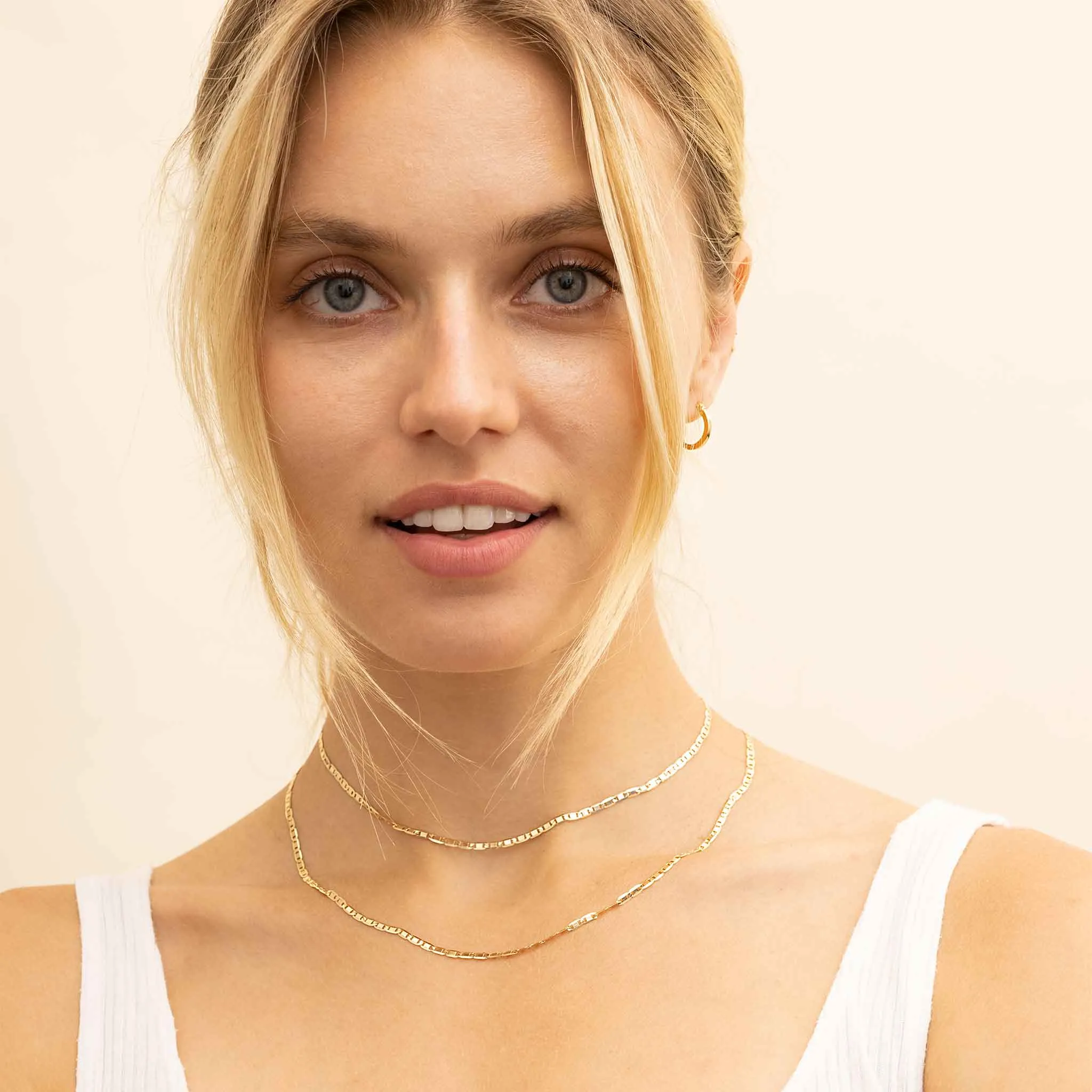 Very Valentino Necklace sold by Oradina product image thumbnail 4