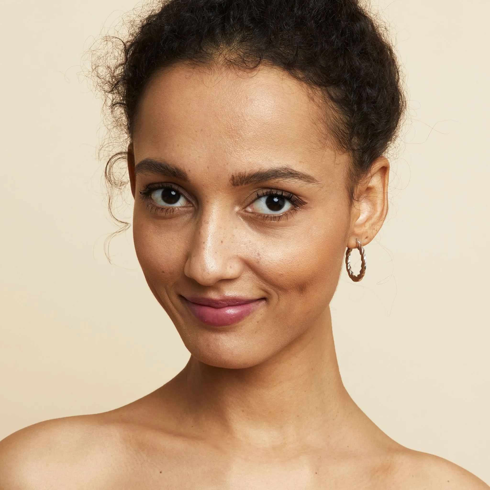 In Vogue Hoops sold by Oradina product image thumbnail 3