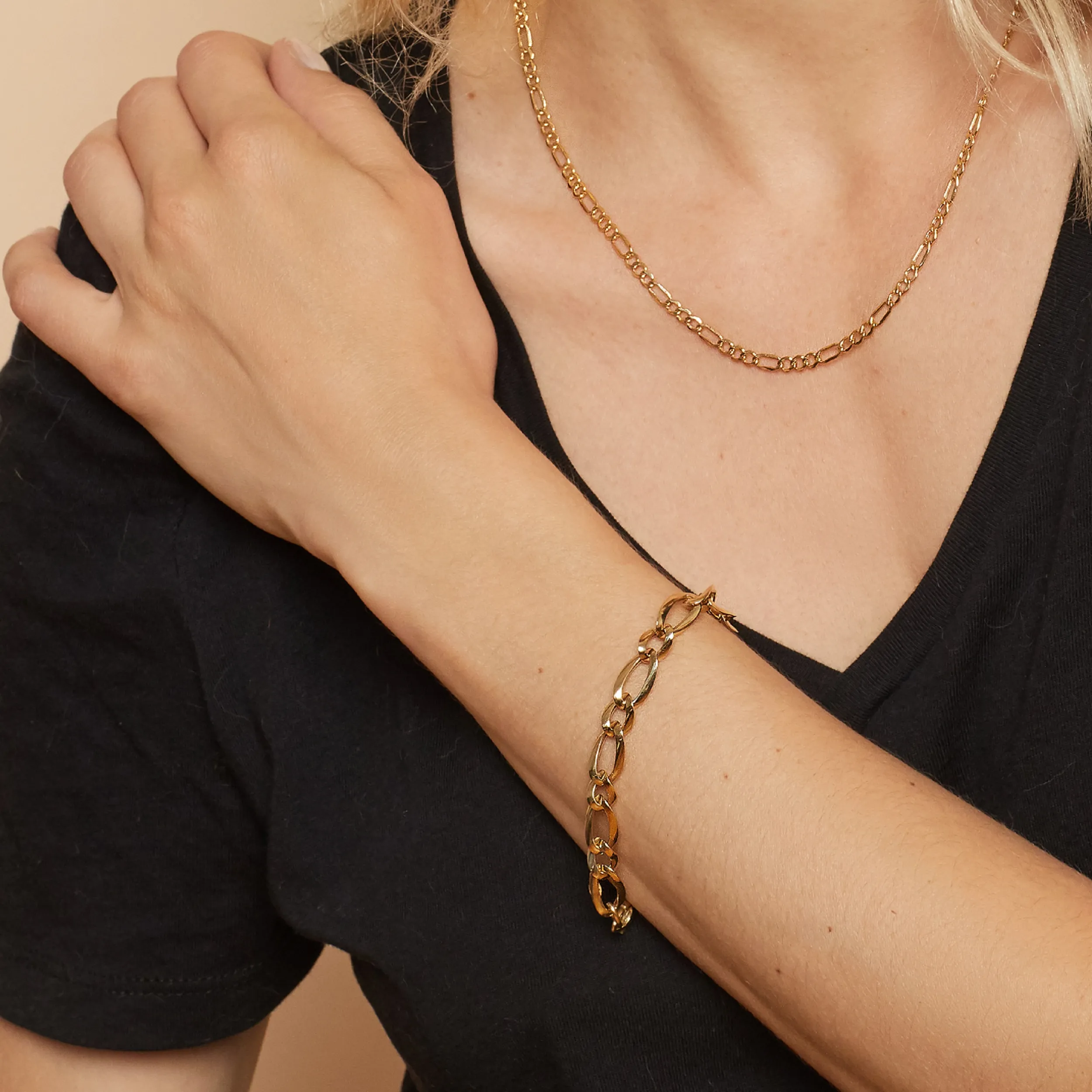 1956 Alternating Link Bracelet sold by Oradina product image thumbnail 4